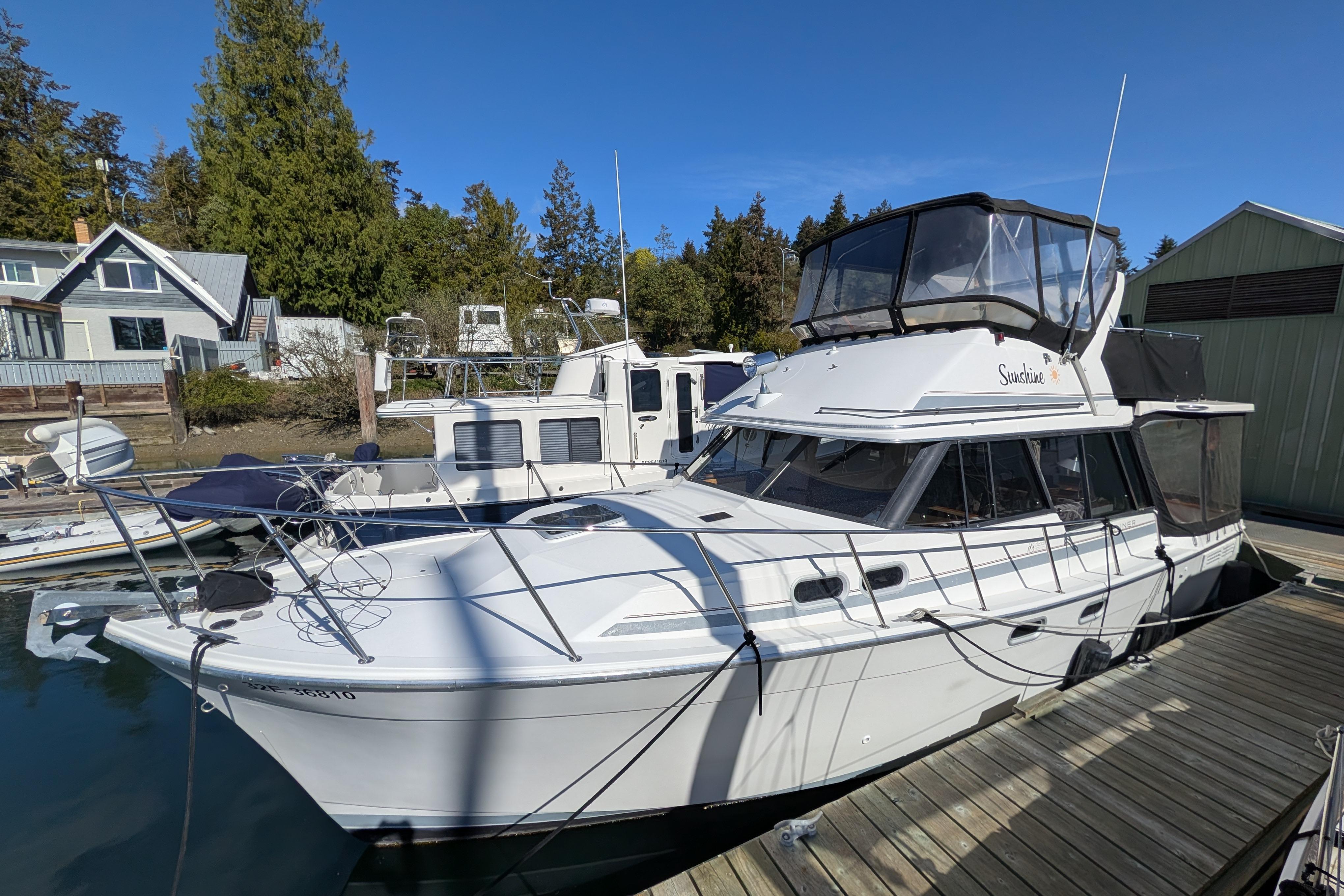 1990 Bayliner 3288 Motoryacht