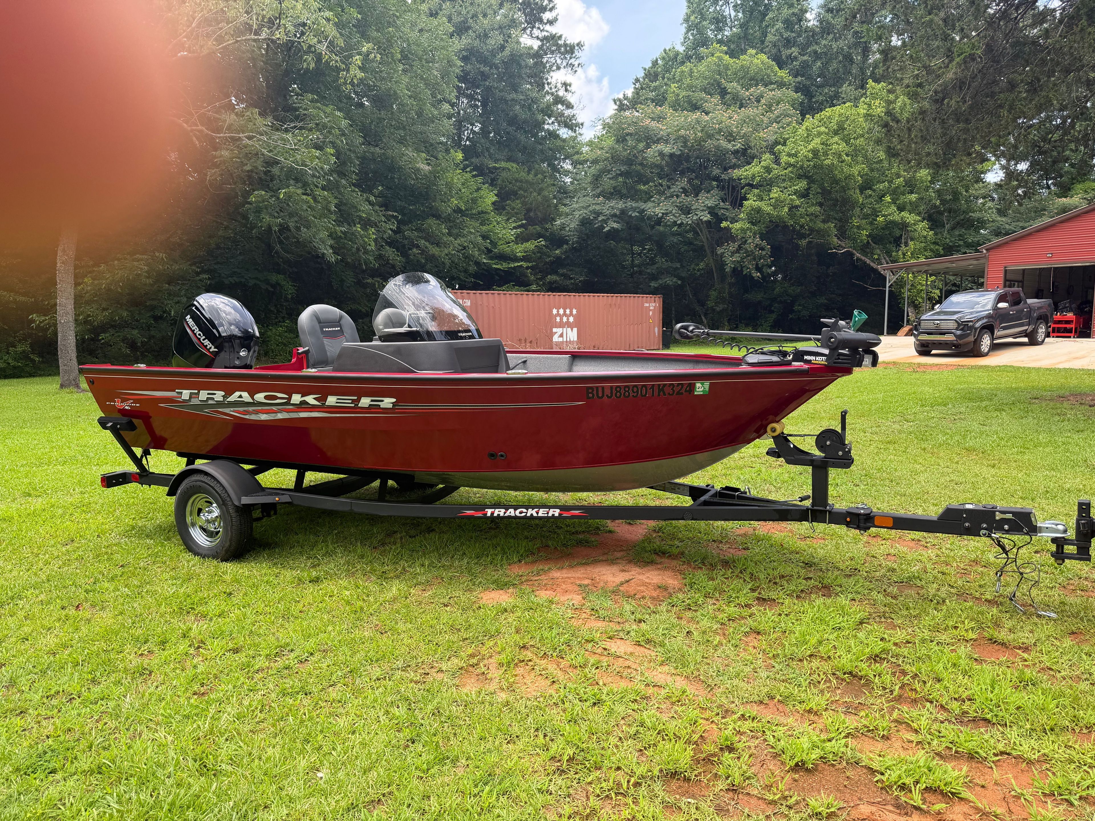 2024 Bass Tracker PGV16SC - 2