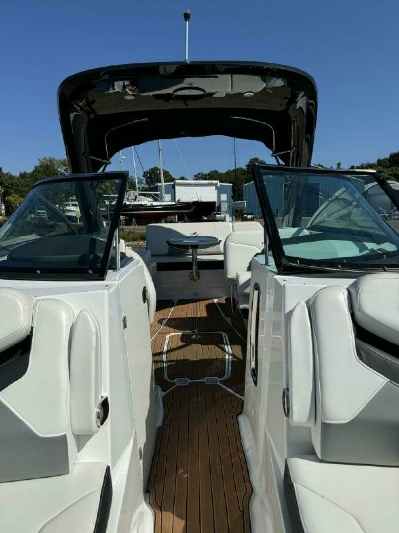 2017 Monterey 278 SS - Image 21