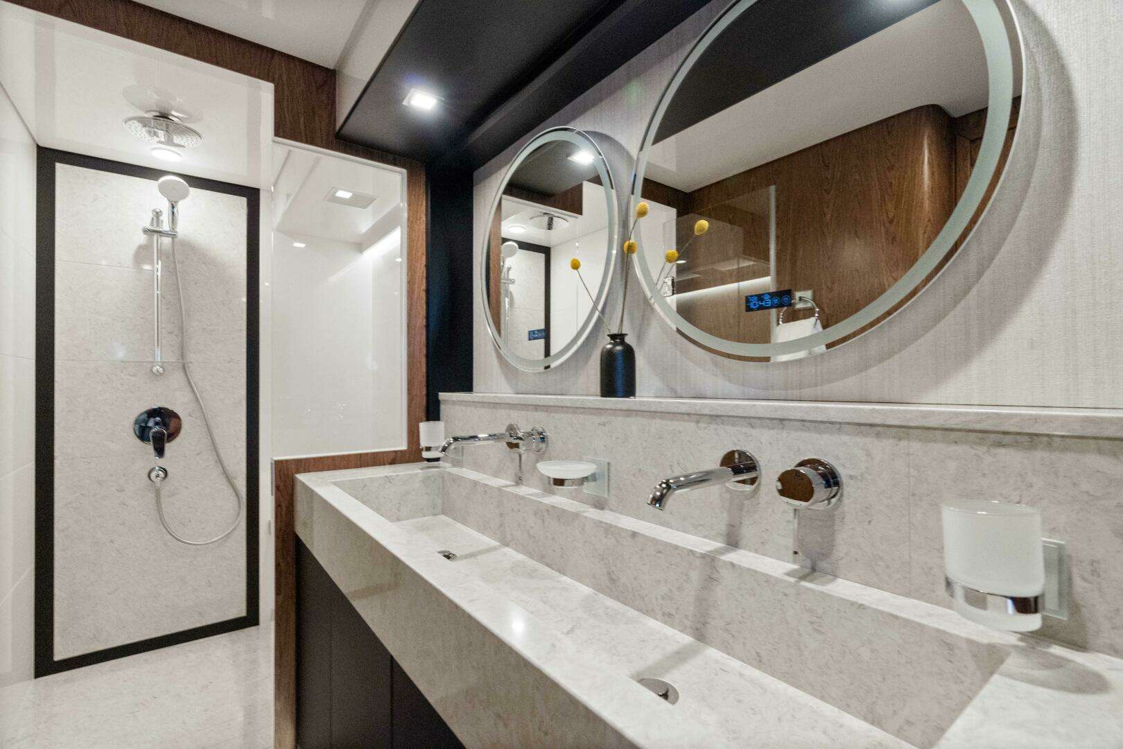 2025 Horizon V68 - Image 30