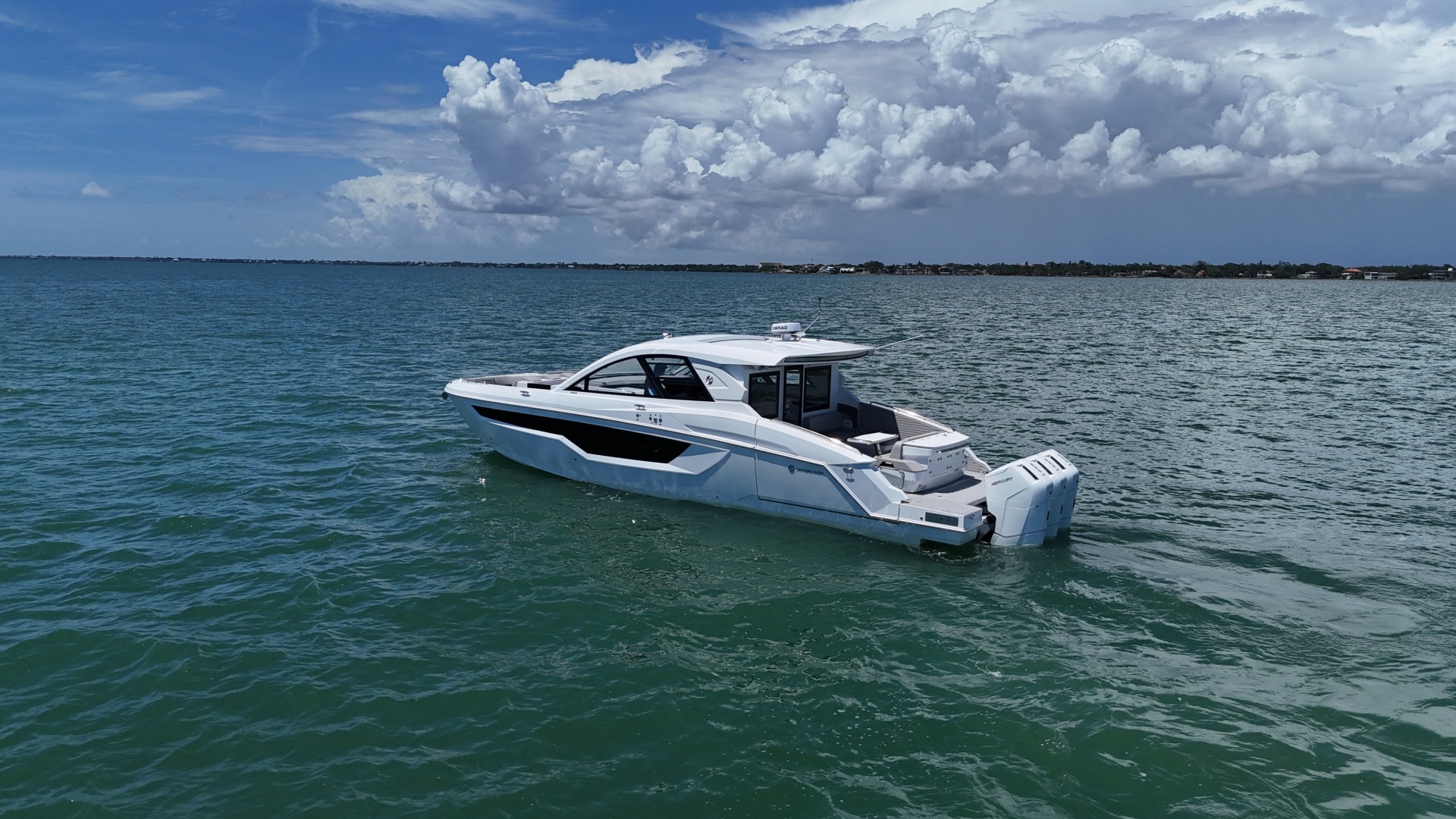 2026 Cruisers Yachts 50GLS OB - Image 7