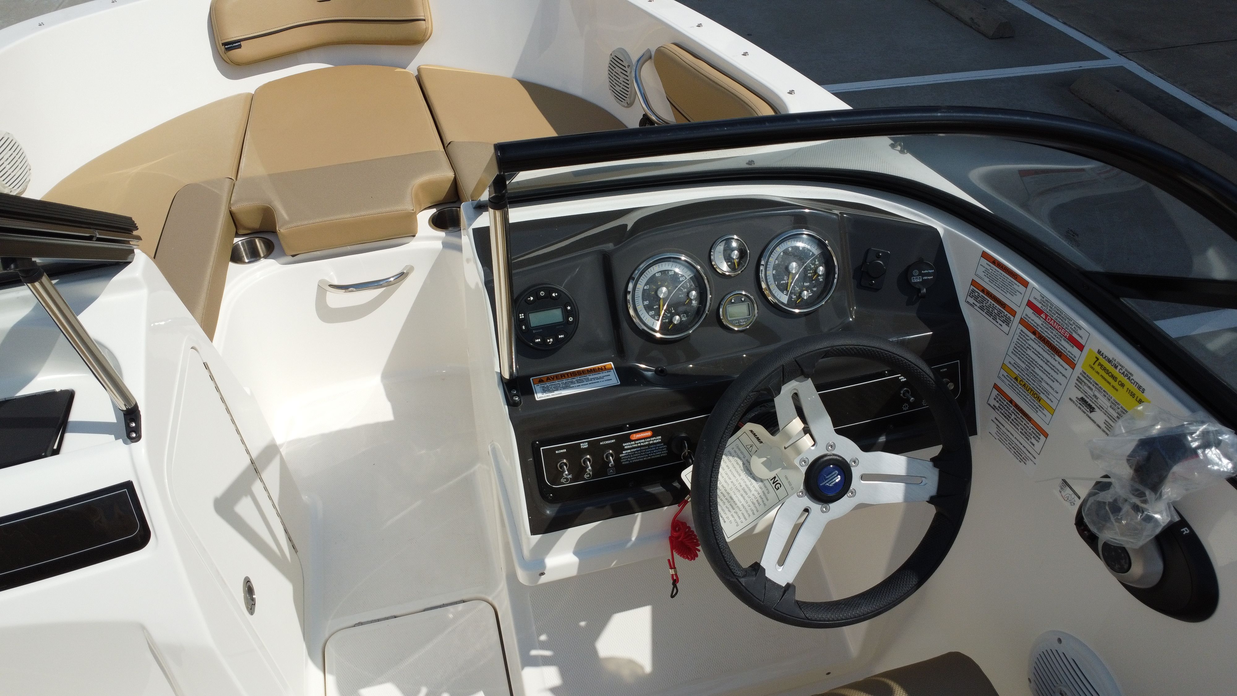2024 Bayliner VR4 - 25