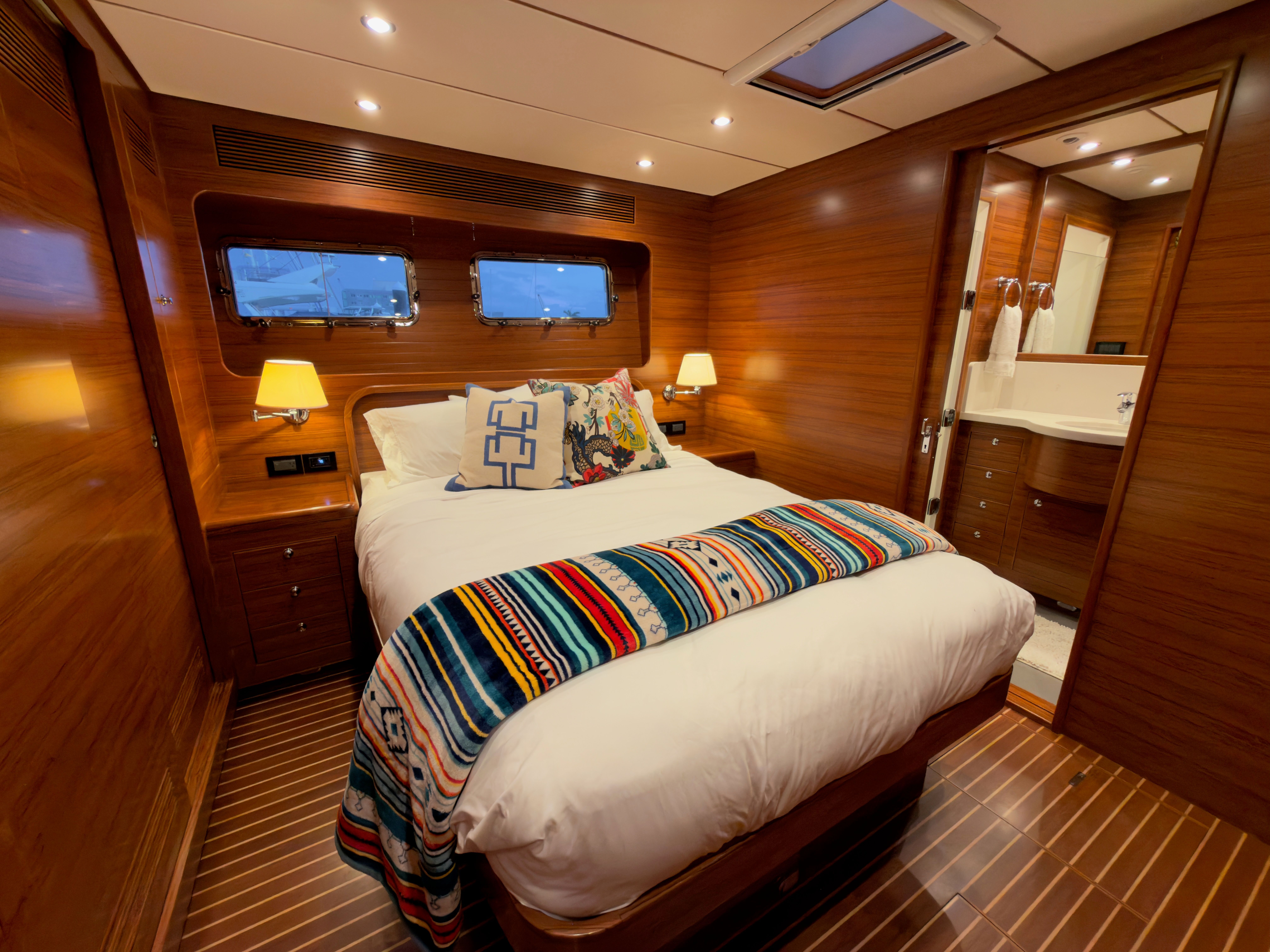 2022 Nordhavn 60 - 18