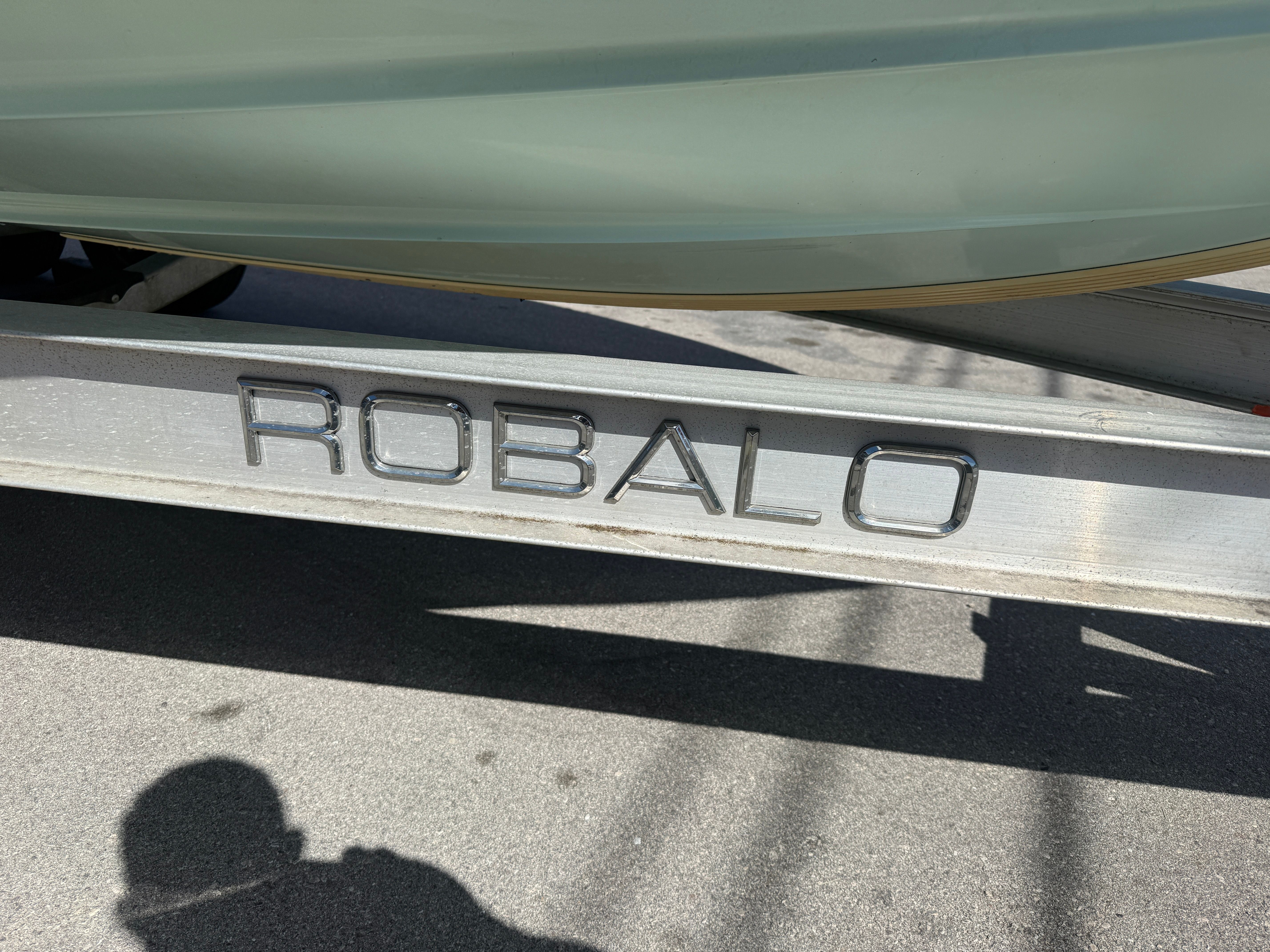 2017 Robalo 206 Cayman - 11