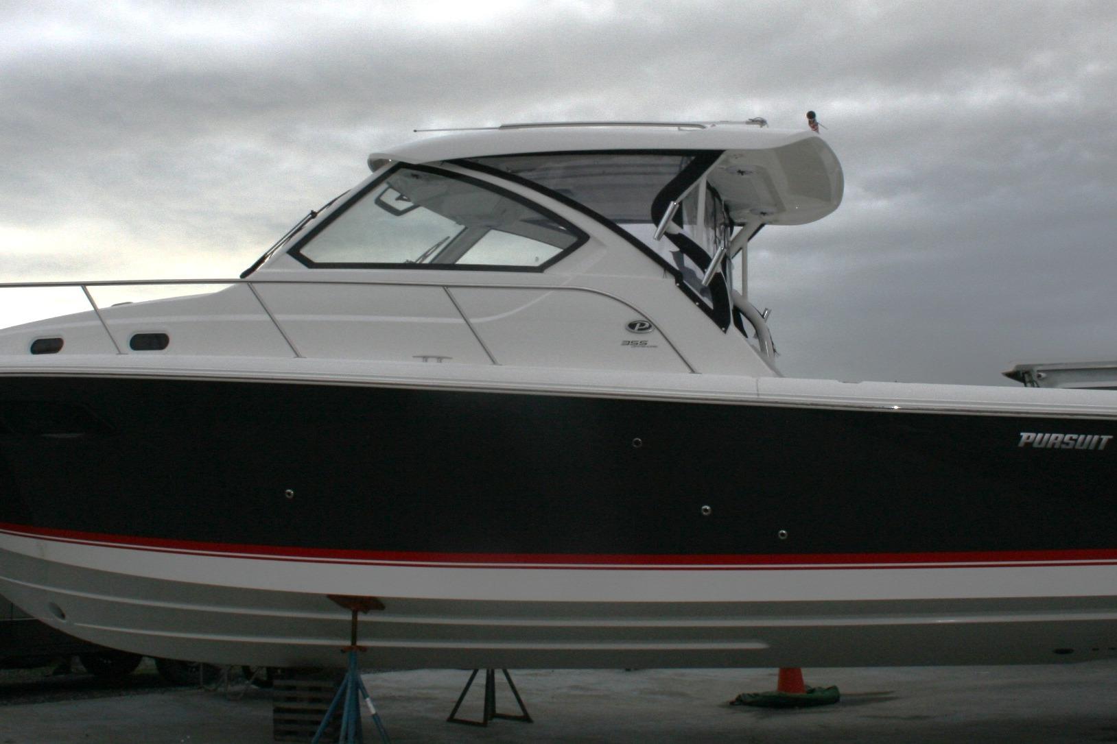 2026 Pursuit OS 355 Offshore