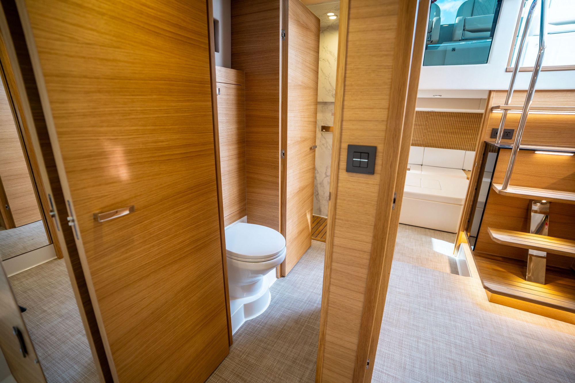 2025 De Antonio Yachts D50 OPEN - 38