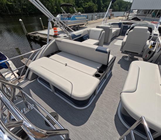 2026 Sweetwater Sweetwater Lounge 2486 SFL In Stock Add for traile - 7