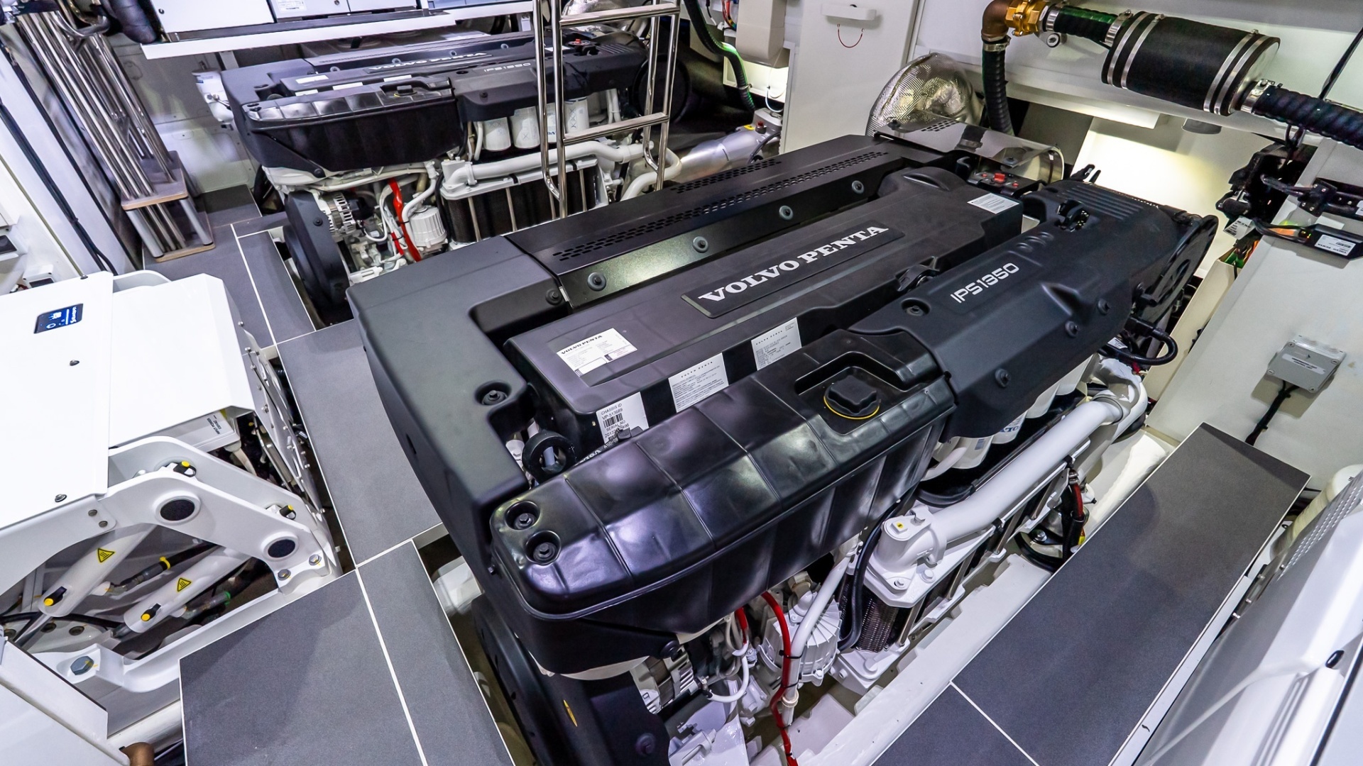 2027 Absolute Navetta 70 - Image 79
