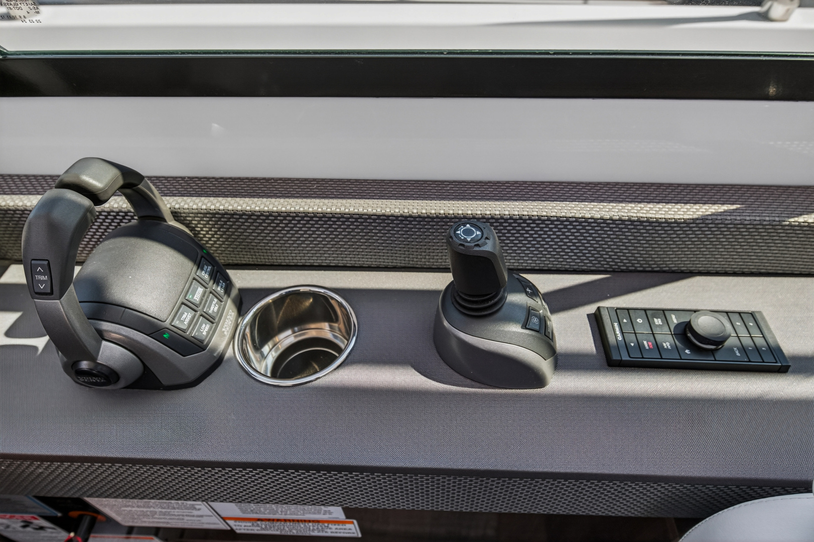 2023 Cruisers Yachts 50 CANTIUS - Image 58