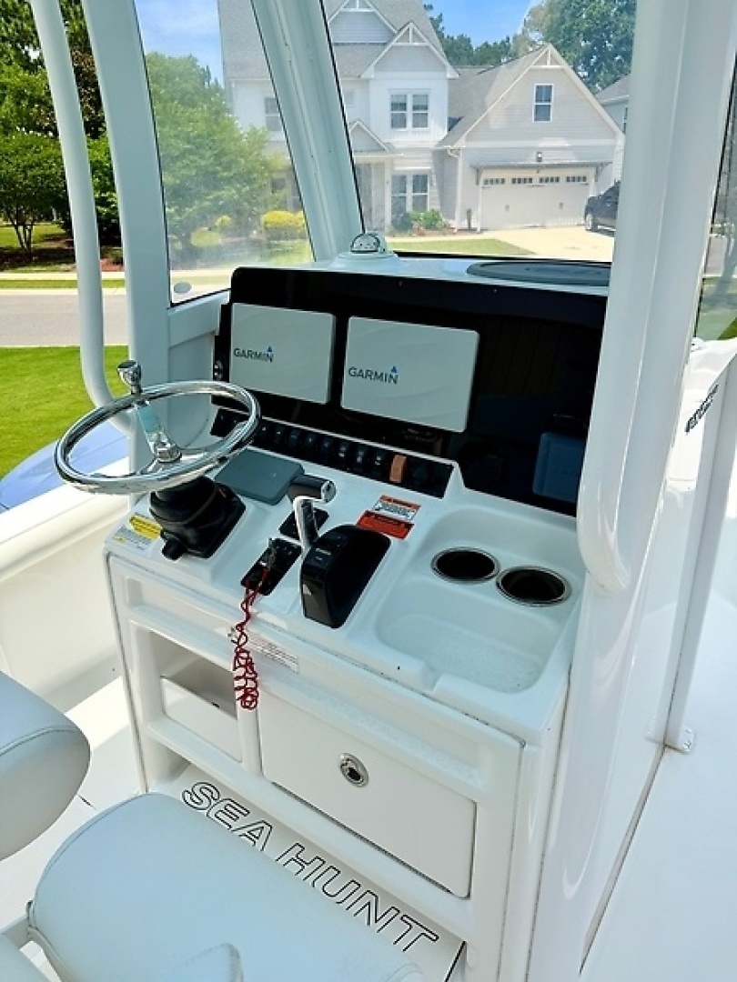 2019 Sea Hunt BX 25 FS - Image 14