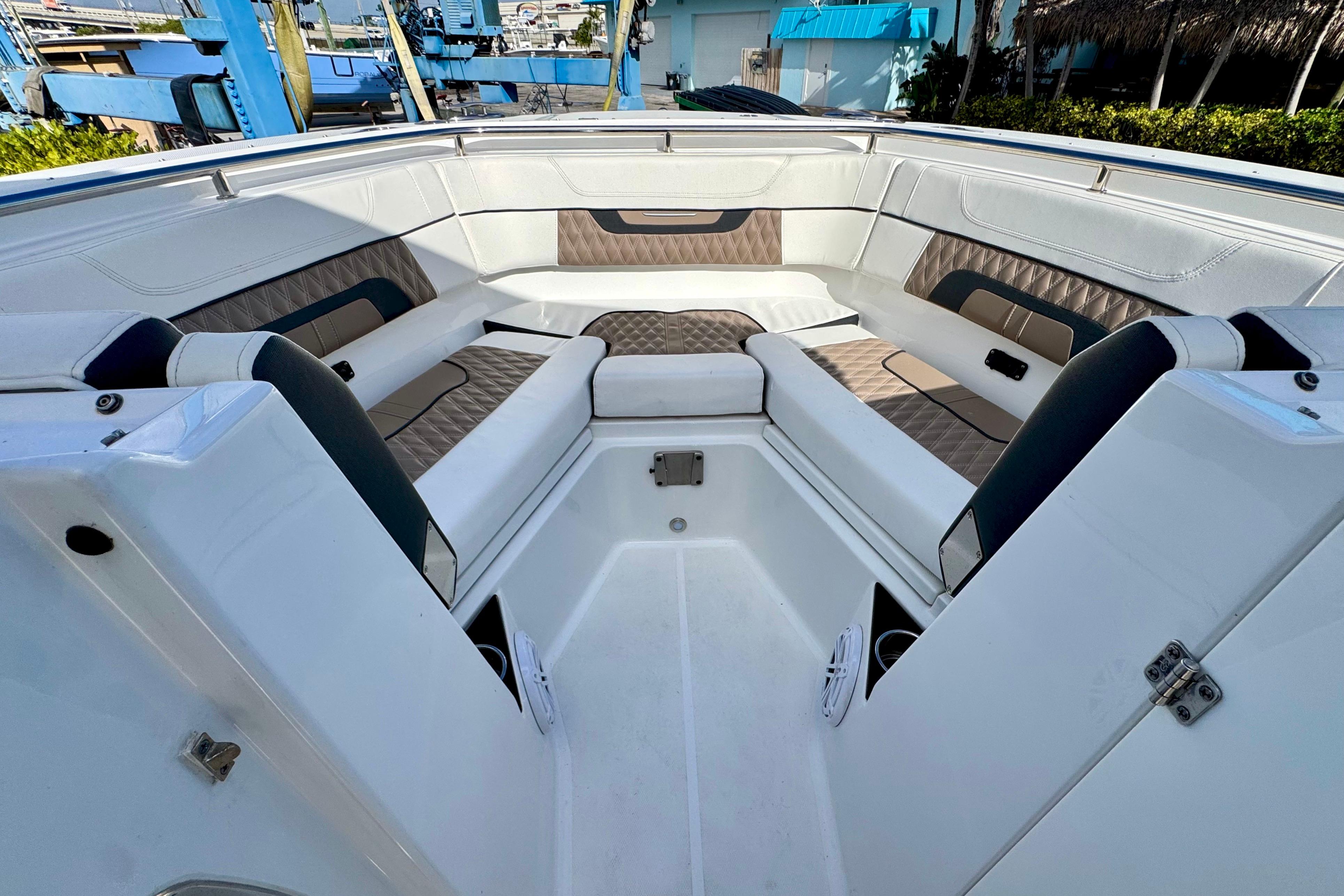 2023 Blackfin 272 DC boat interior with luxurious seating and modern design.