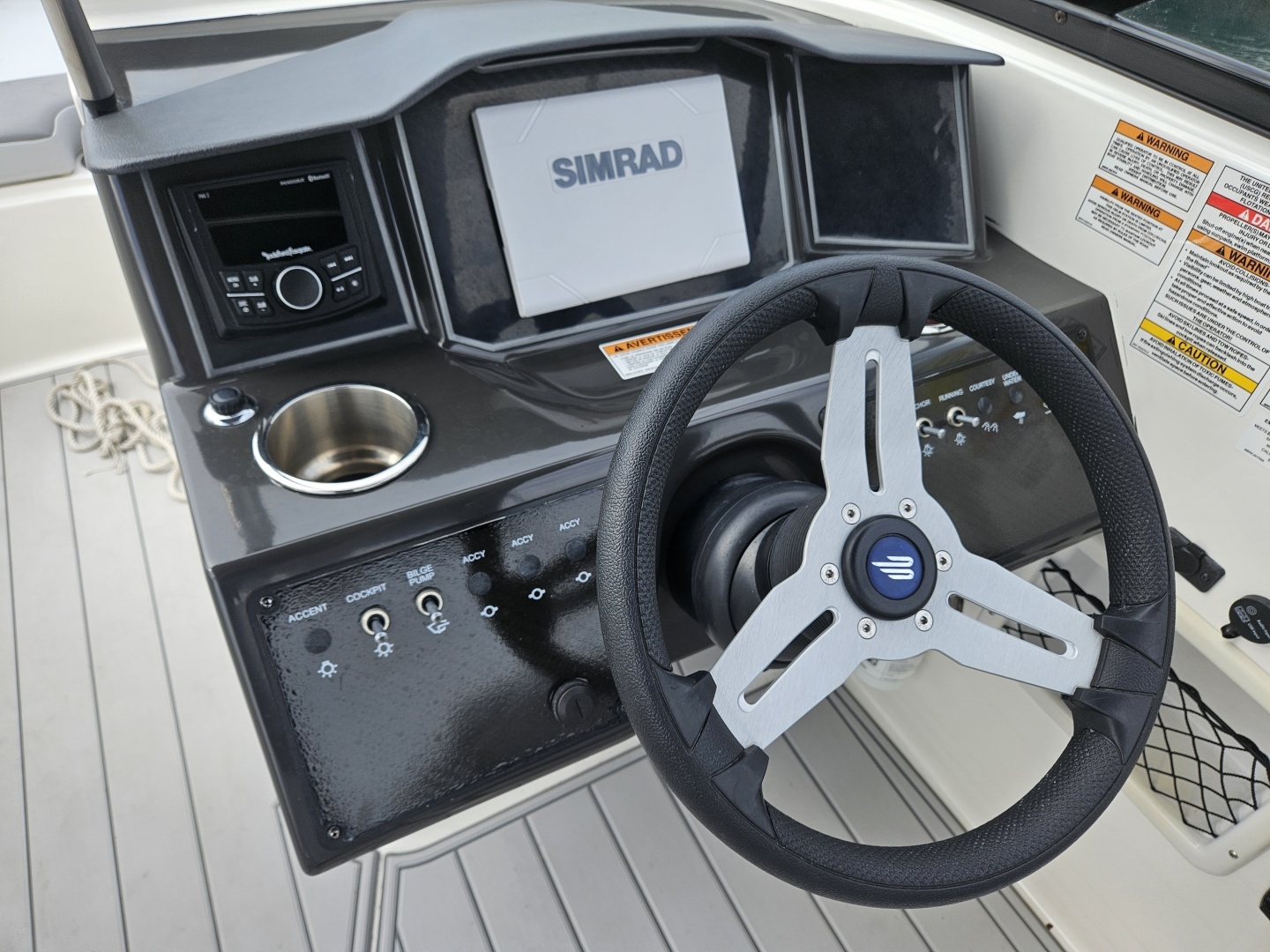 2024 Bayliner VR6 Bowrider OB - Image 7