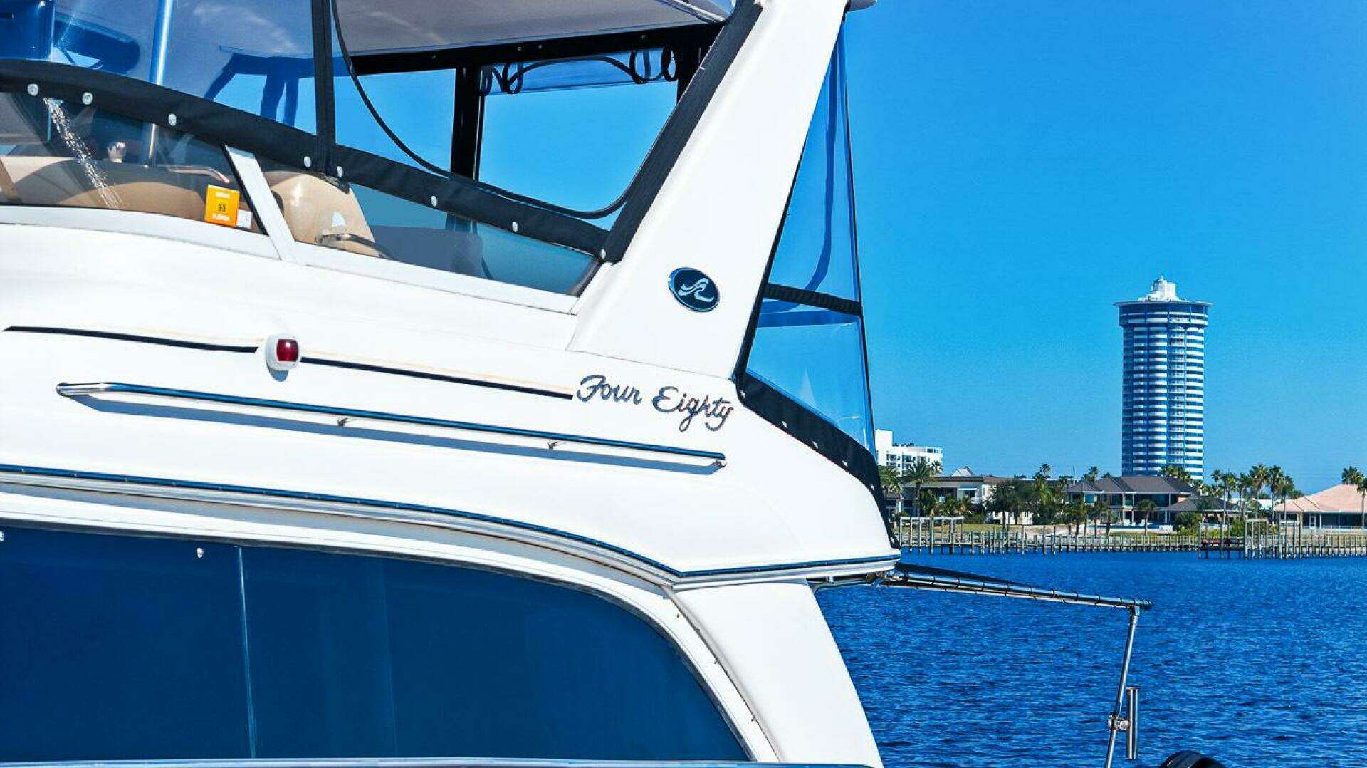 1998 Sea Ray 480 Sedan Bridge - Image 29