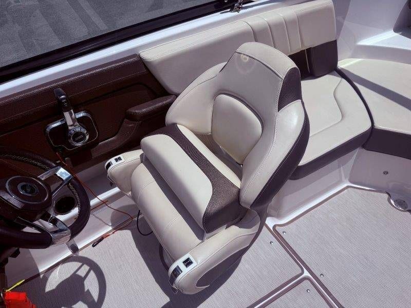 2020 Chaparral 237 SSX - 40