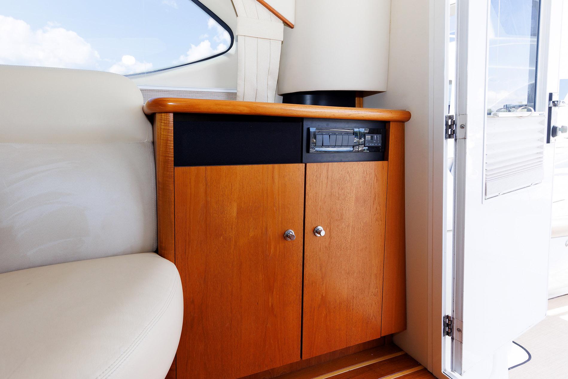 2007 Tiara Yachts 3900 Convertible - 95