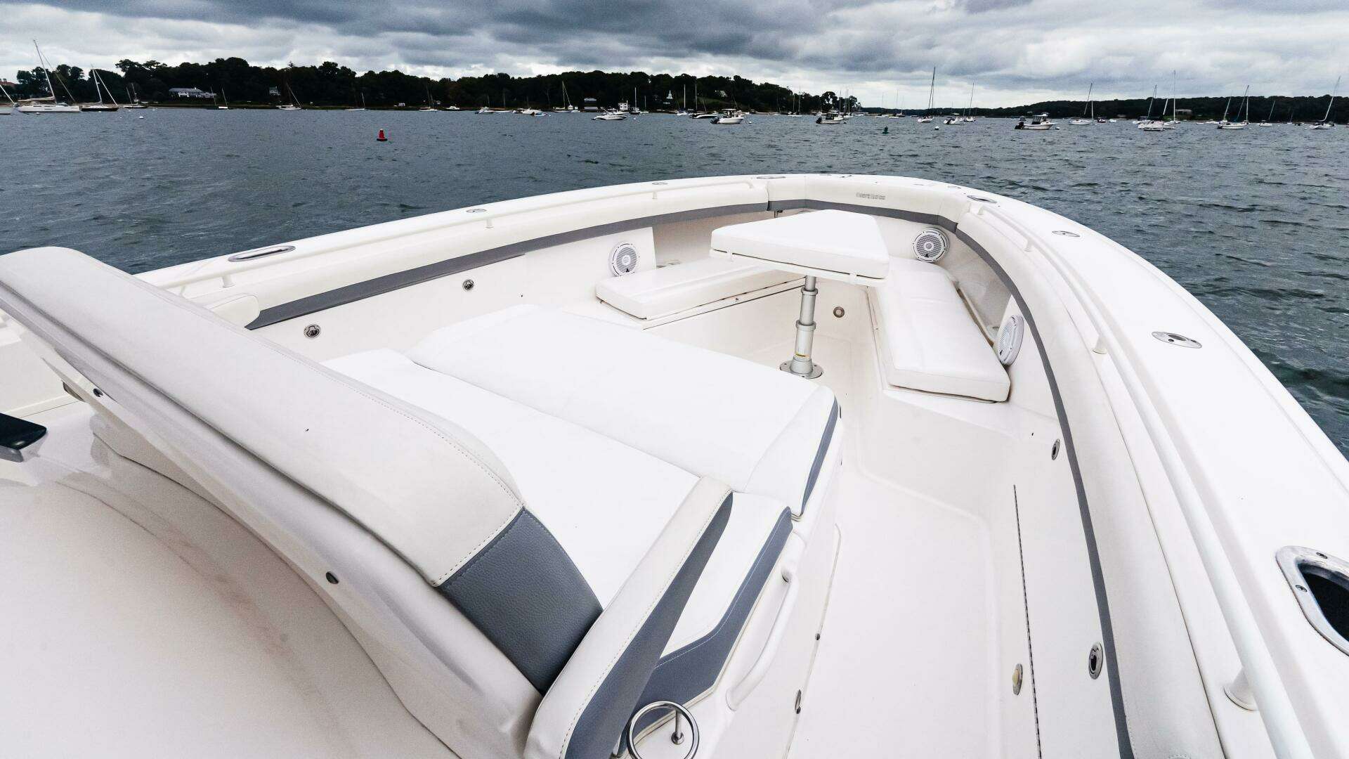 2017 Everglades 435 CC - Image 40