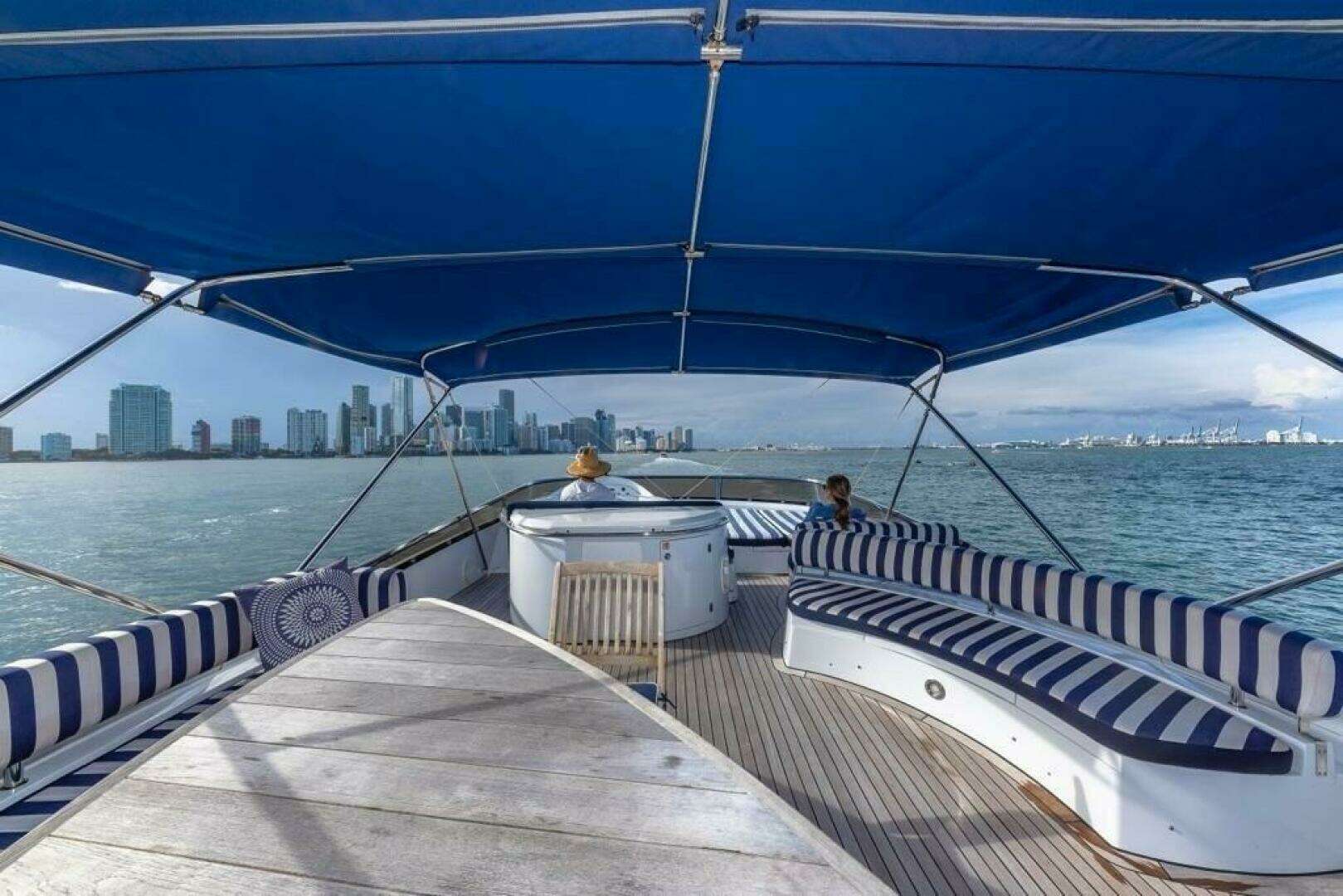 2003 Sunseeker 82 Yacht - Image 6