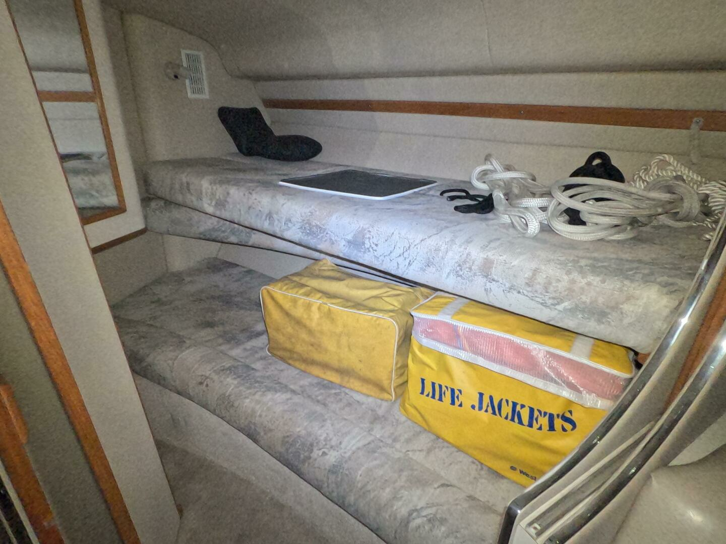 1995 Sea Ray 400 Express - Image 29