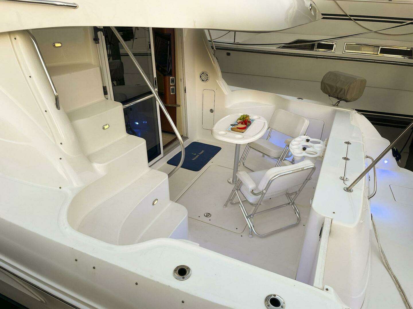 2007 Sea Ray 44 Sedan Bridge - Image 42
