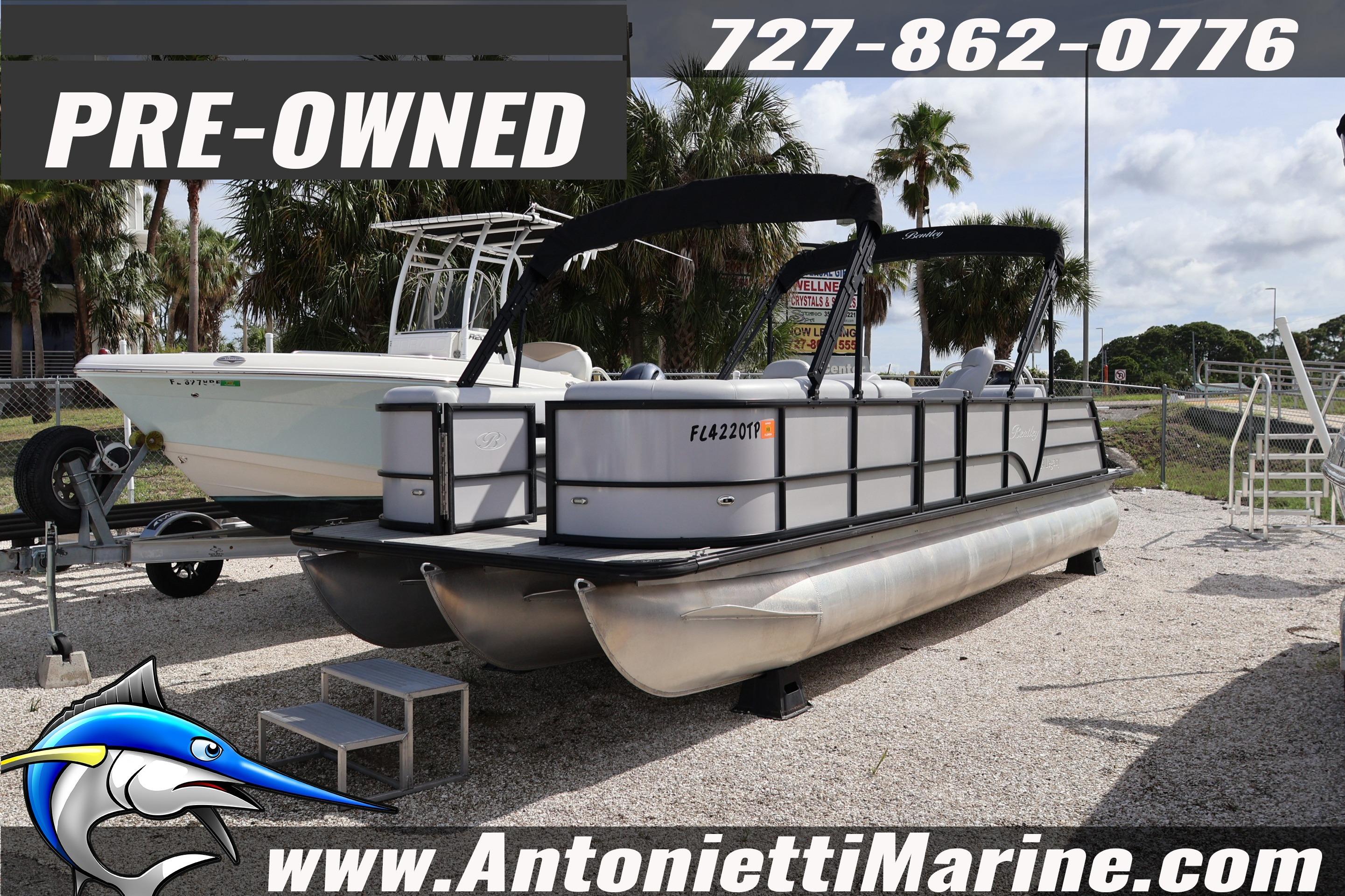 2026 Bentley Pontoons Legacy 243 Swingback