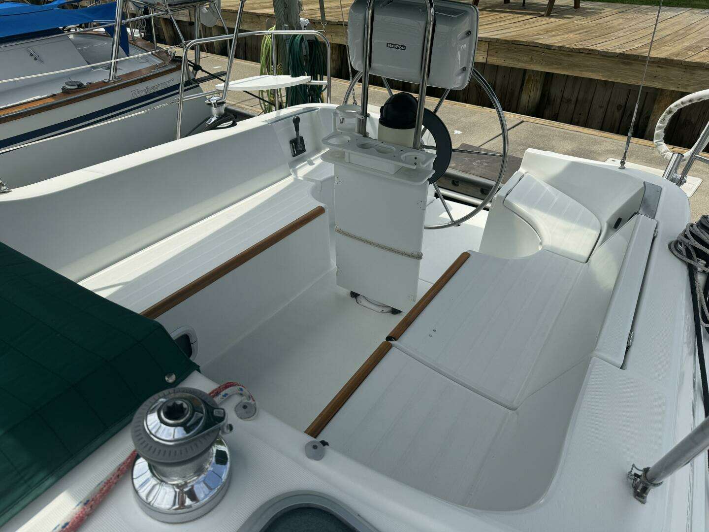 1996 Beneteau Oceanis 321 - Image 9