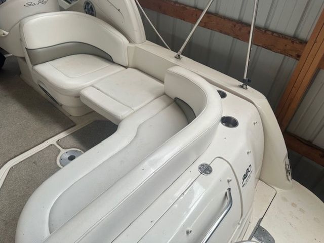 2006 Sea Ray Sundancer 260 - 17