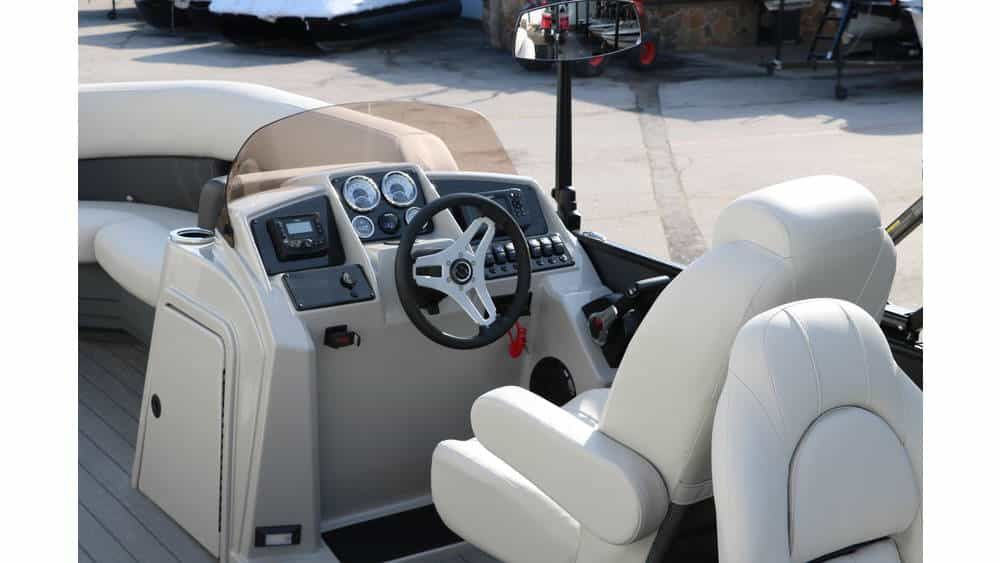 2025 Sylvan Mirage 820 Party Fish Premium - 14