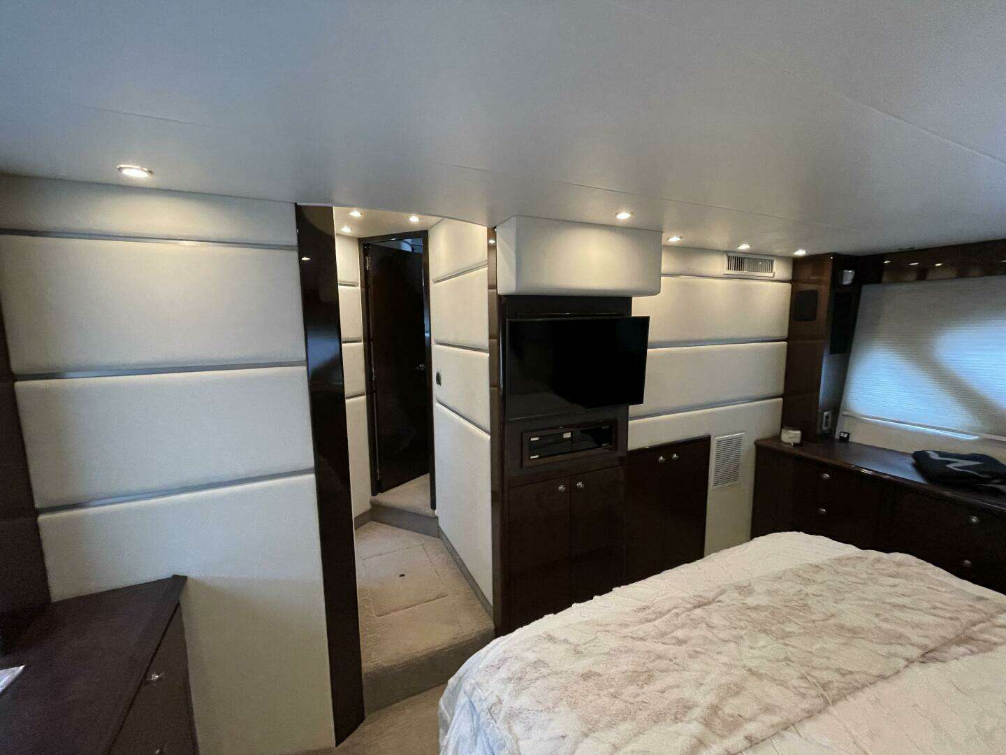 2007 Marquis 55 LS - Image 102