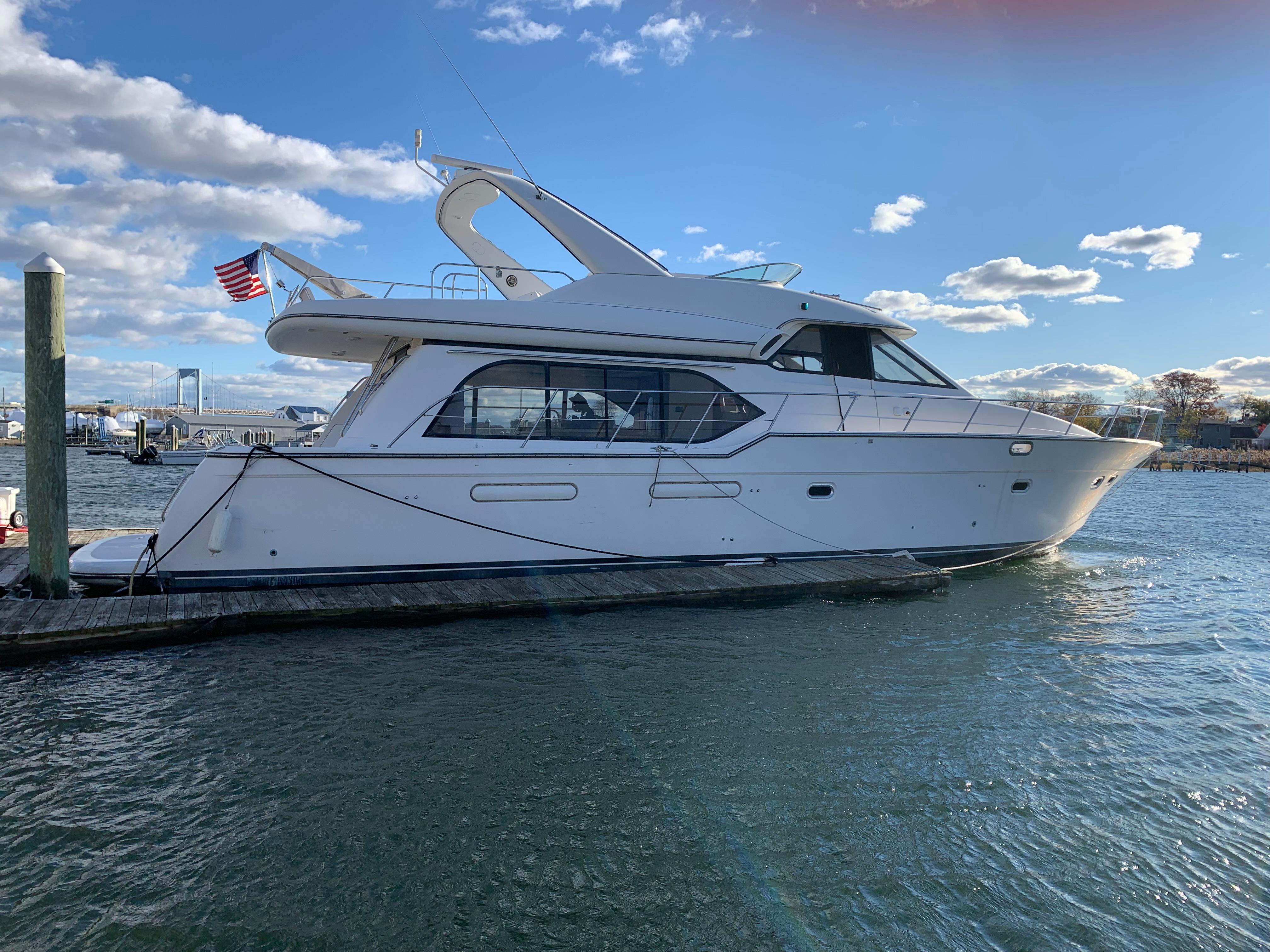1999 Bayliner 5788 Pilot House Motoryacht