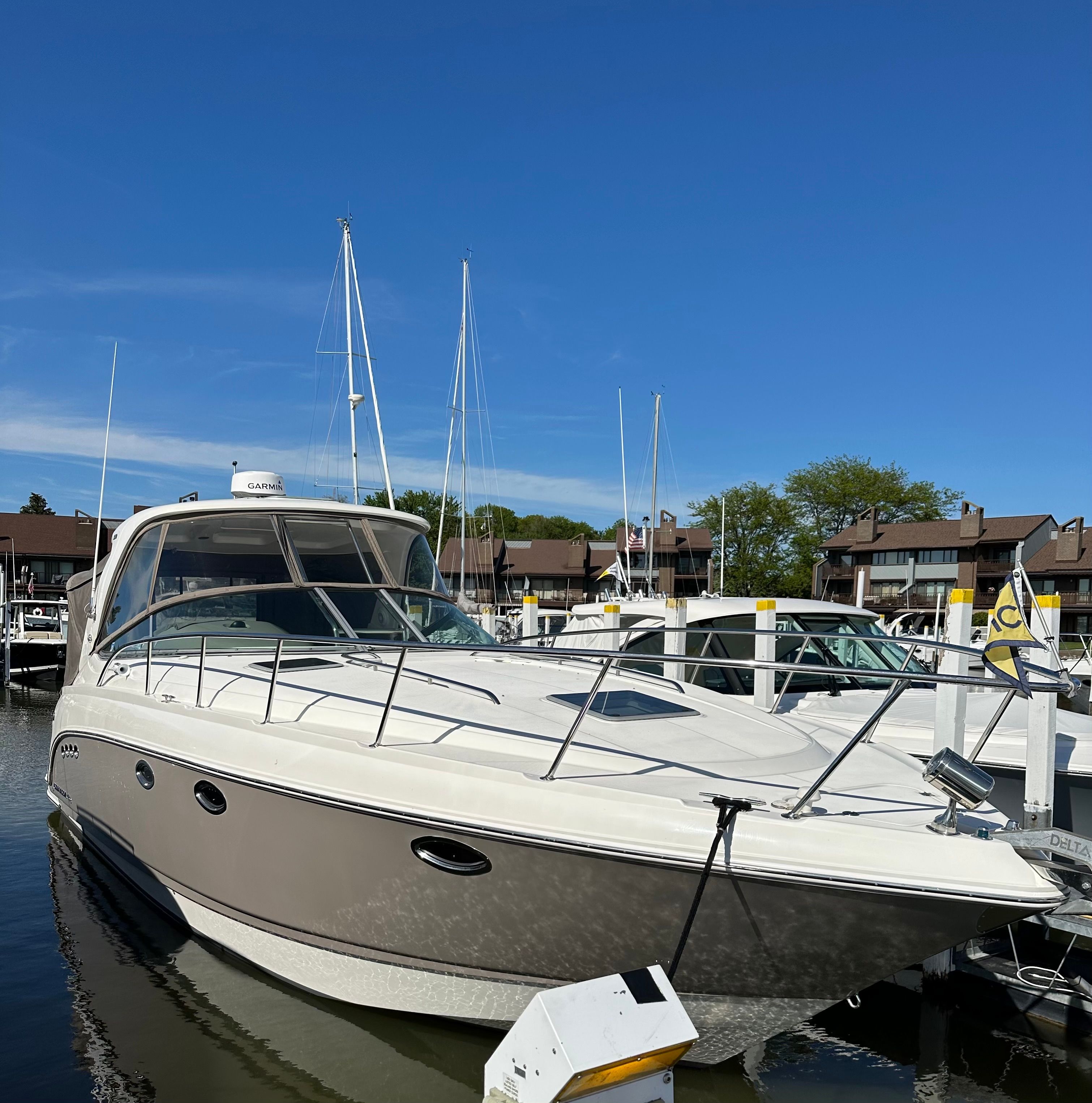 2008 Chaparral 350 Signature