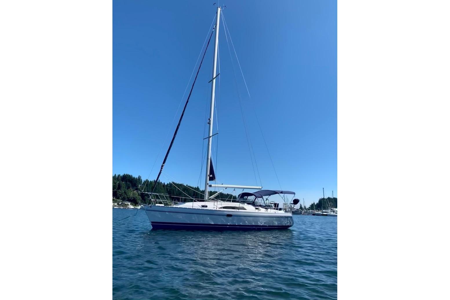 2011 Catalina 355