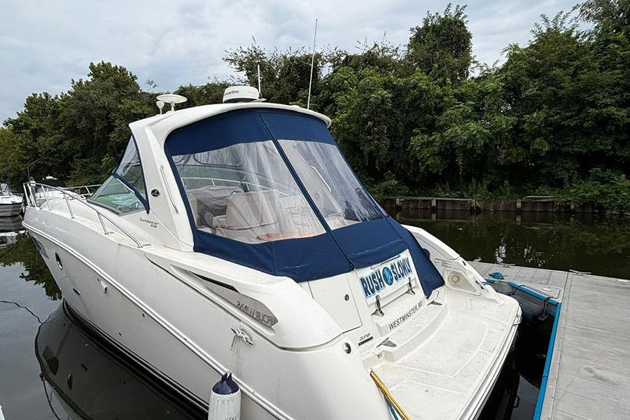 2011 Sea Ray Sundancer 370