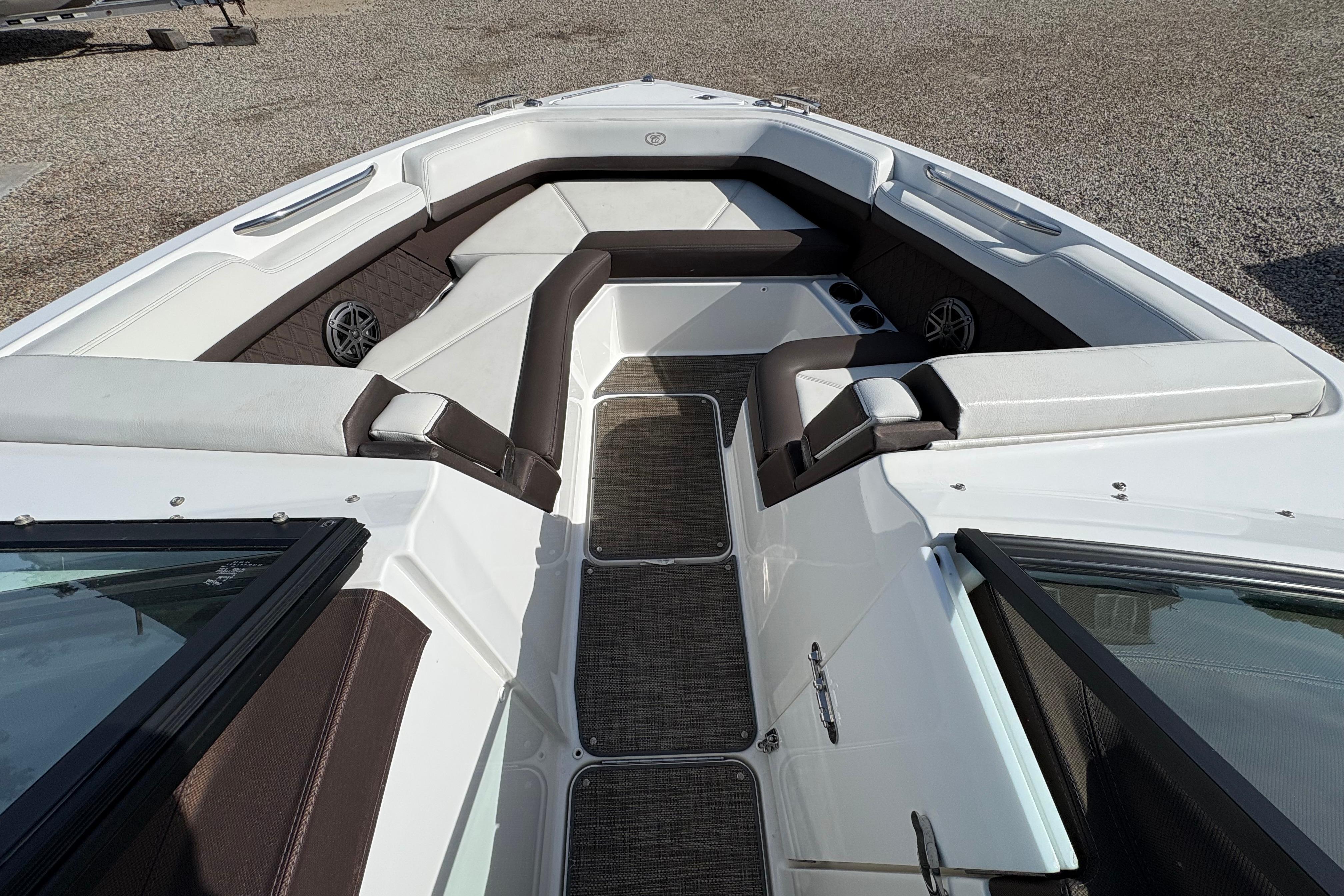 2022 Cobalt R6 boat interior with cushioned seating and sleek design.