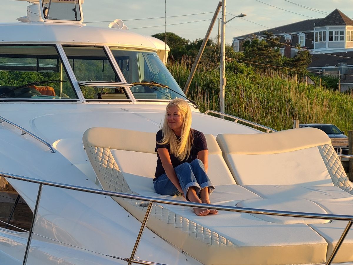 2005 Sea Ray 390 Motor Yacht