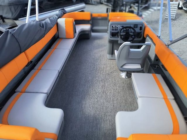 2025 Avalon Aura Pontoon Boats - 6