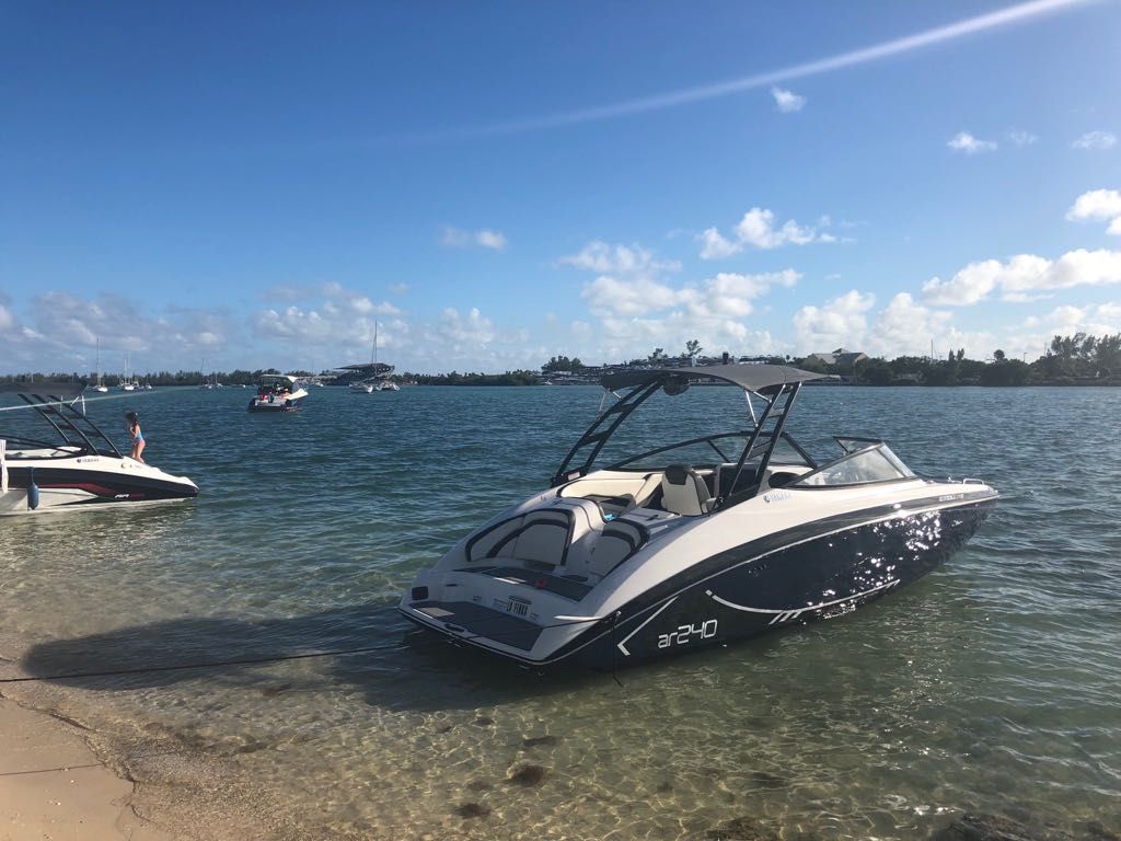 2016 Yamaha AR240 boat at sunny beach.