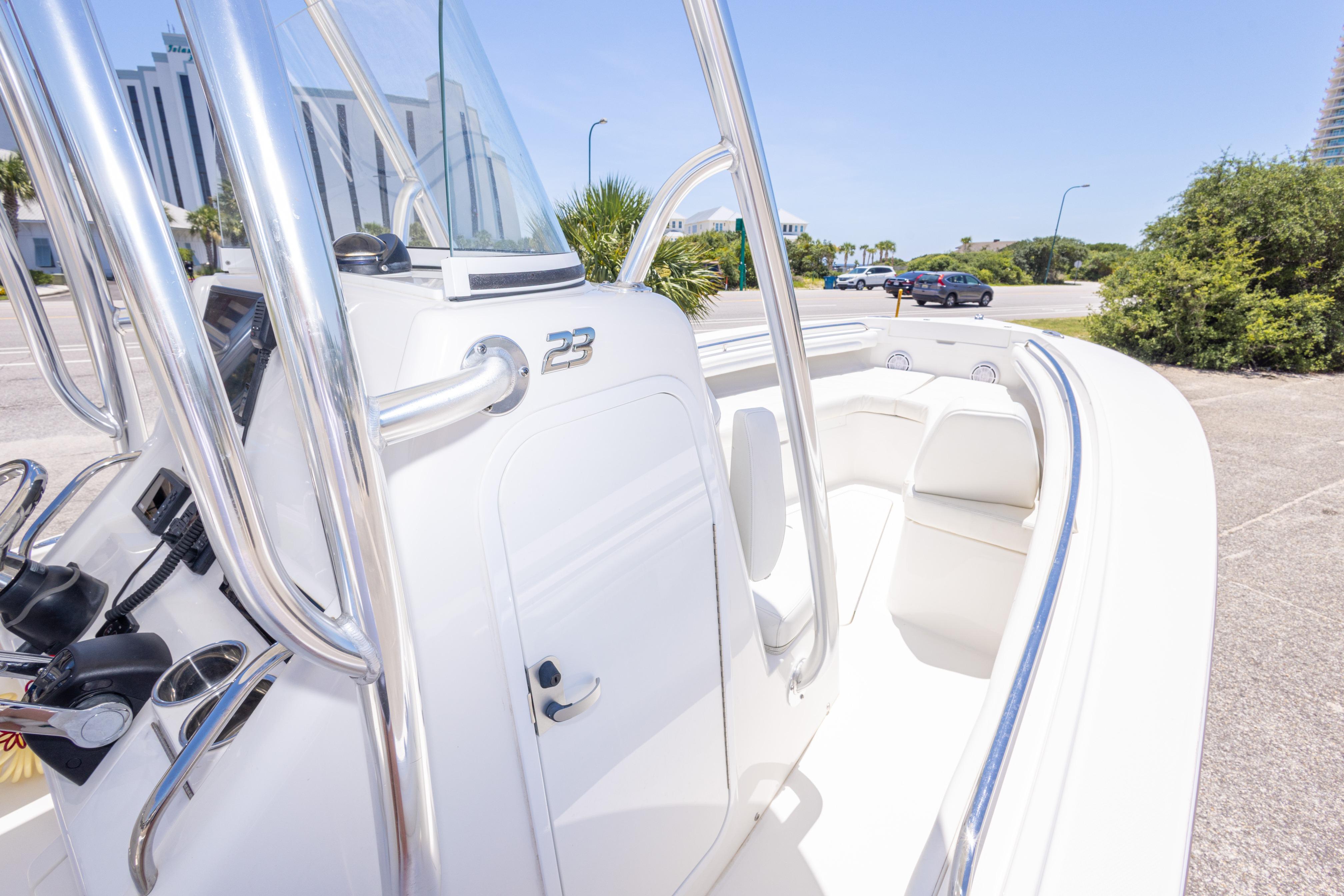 2019 Regulator 23 Center Console boat with sleek design and modern controls.