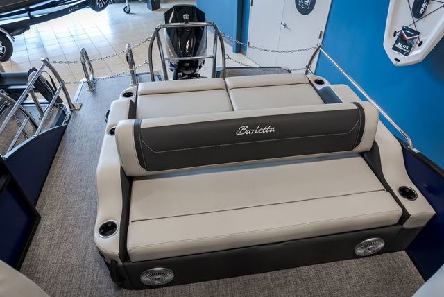 2026 BARLETTA BOATS Cabrio 22UC - 12