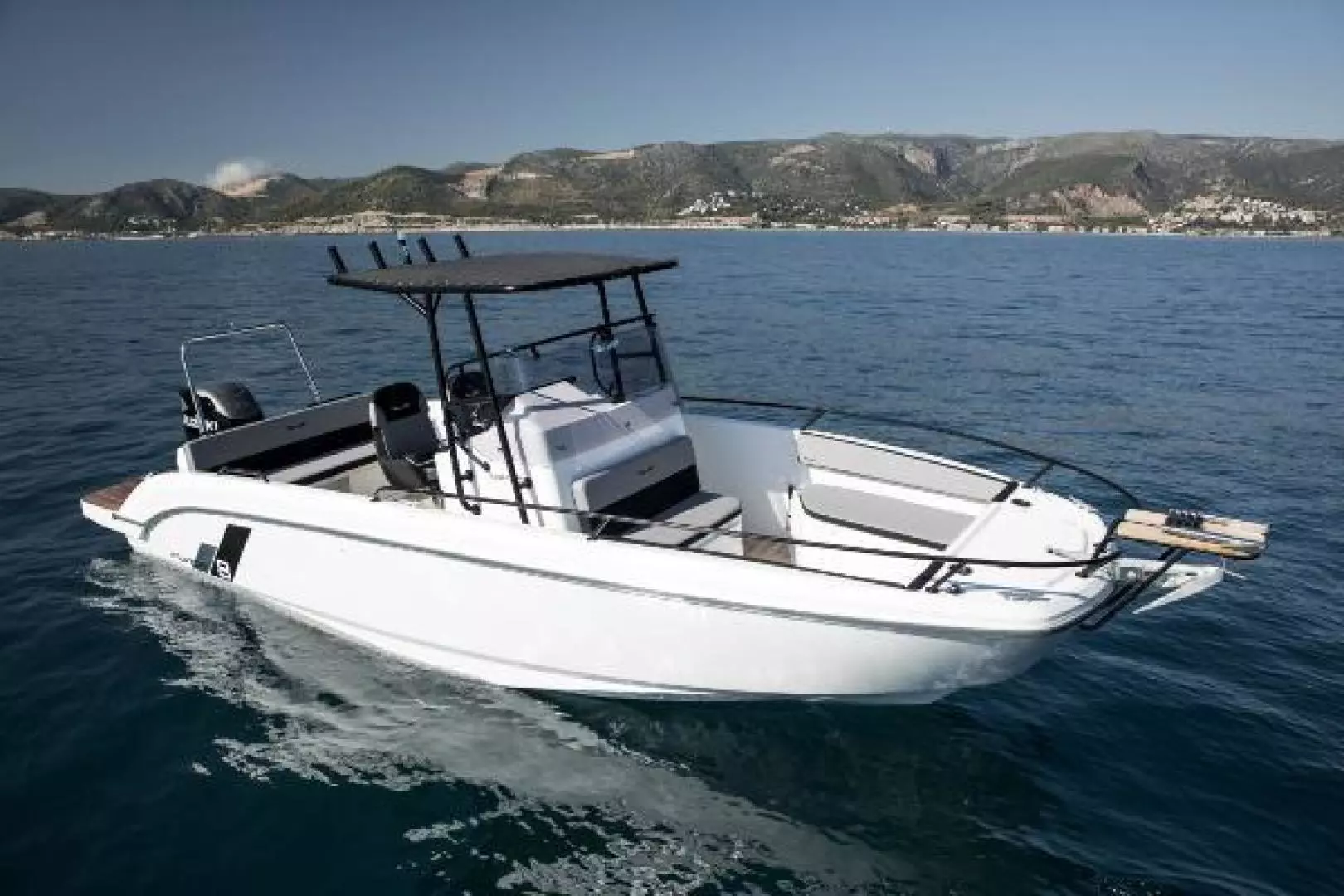 2026 Beneteau FLYER 8 SpaceDeck - Image 4