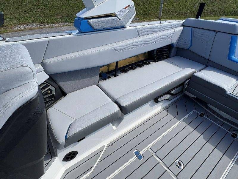 2026 Nautique G25 - 82