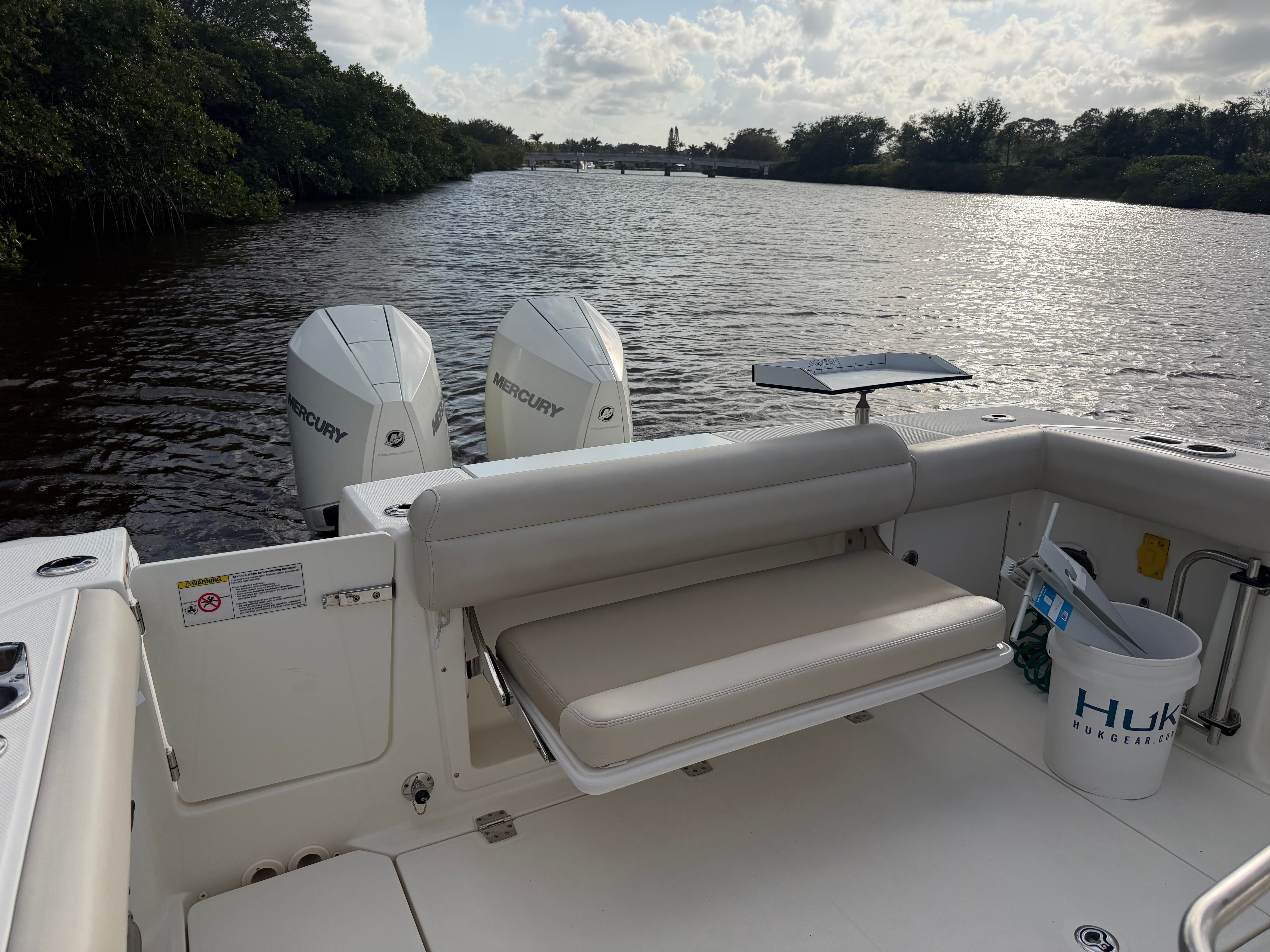 2021 Boston Whaler 330 Outrage - 51