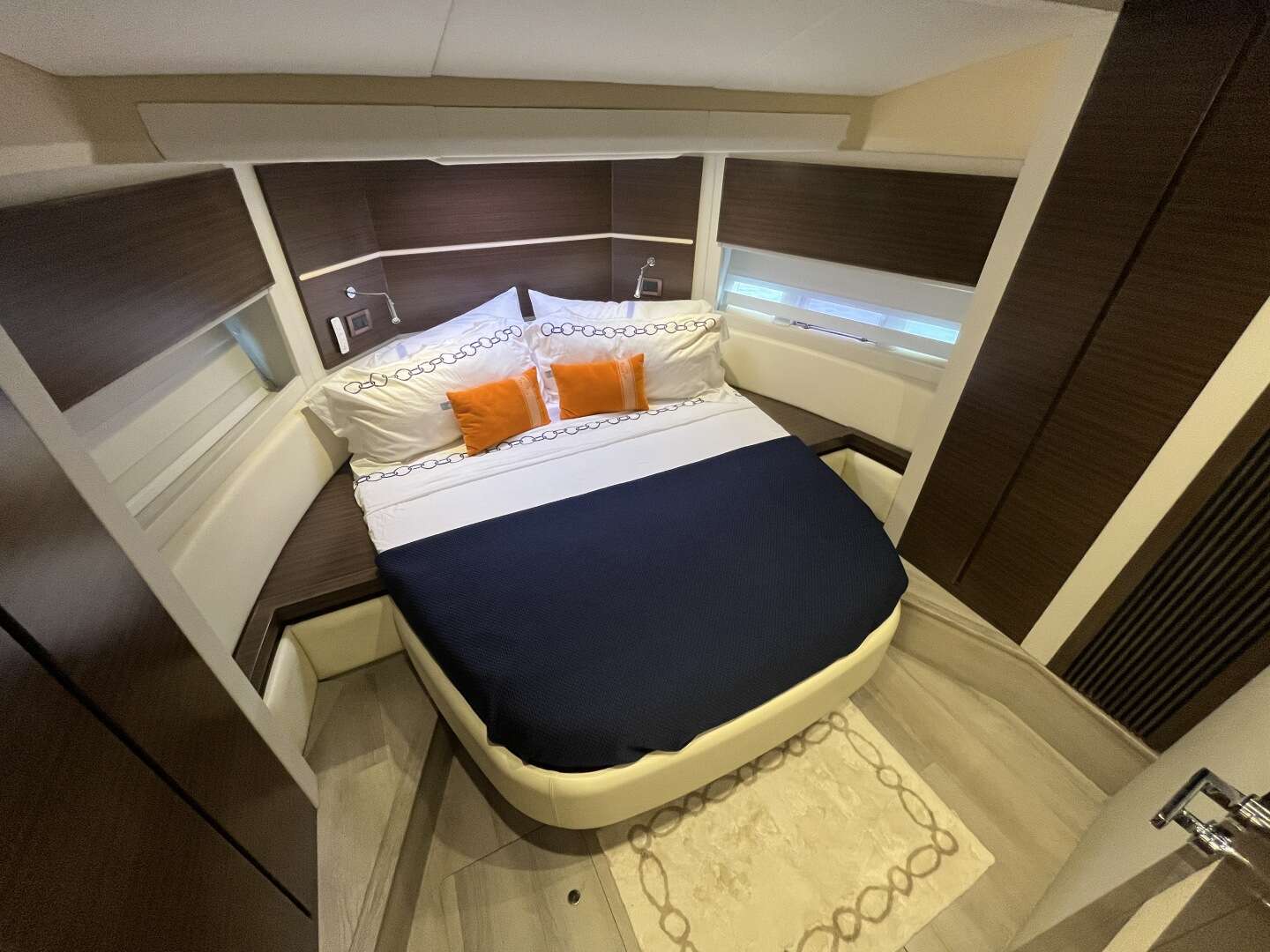 2015 Azimut 54 FLY - Image 15