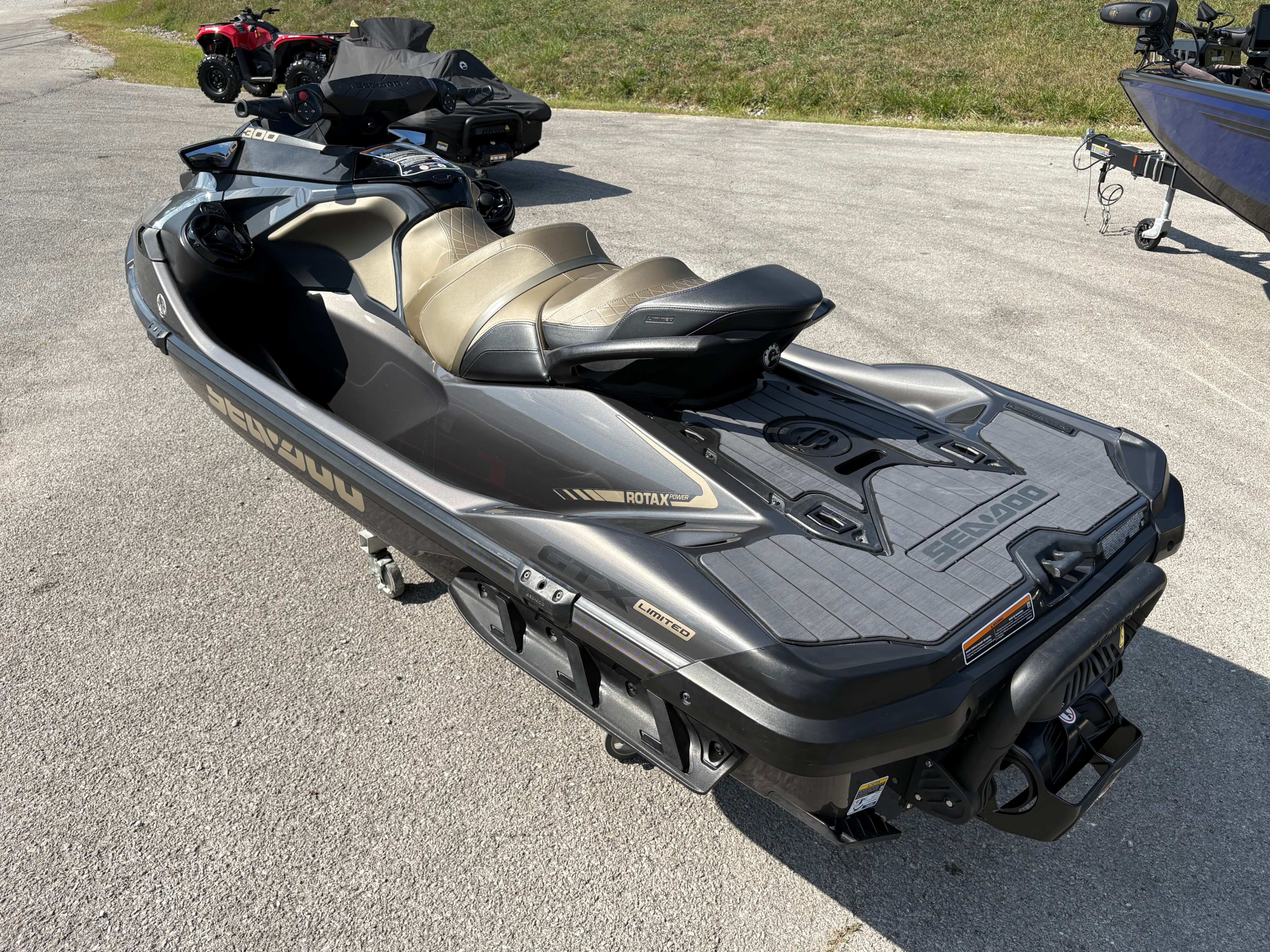 2022 Sea-Doo GTX Limited 300 iDF - 9