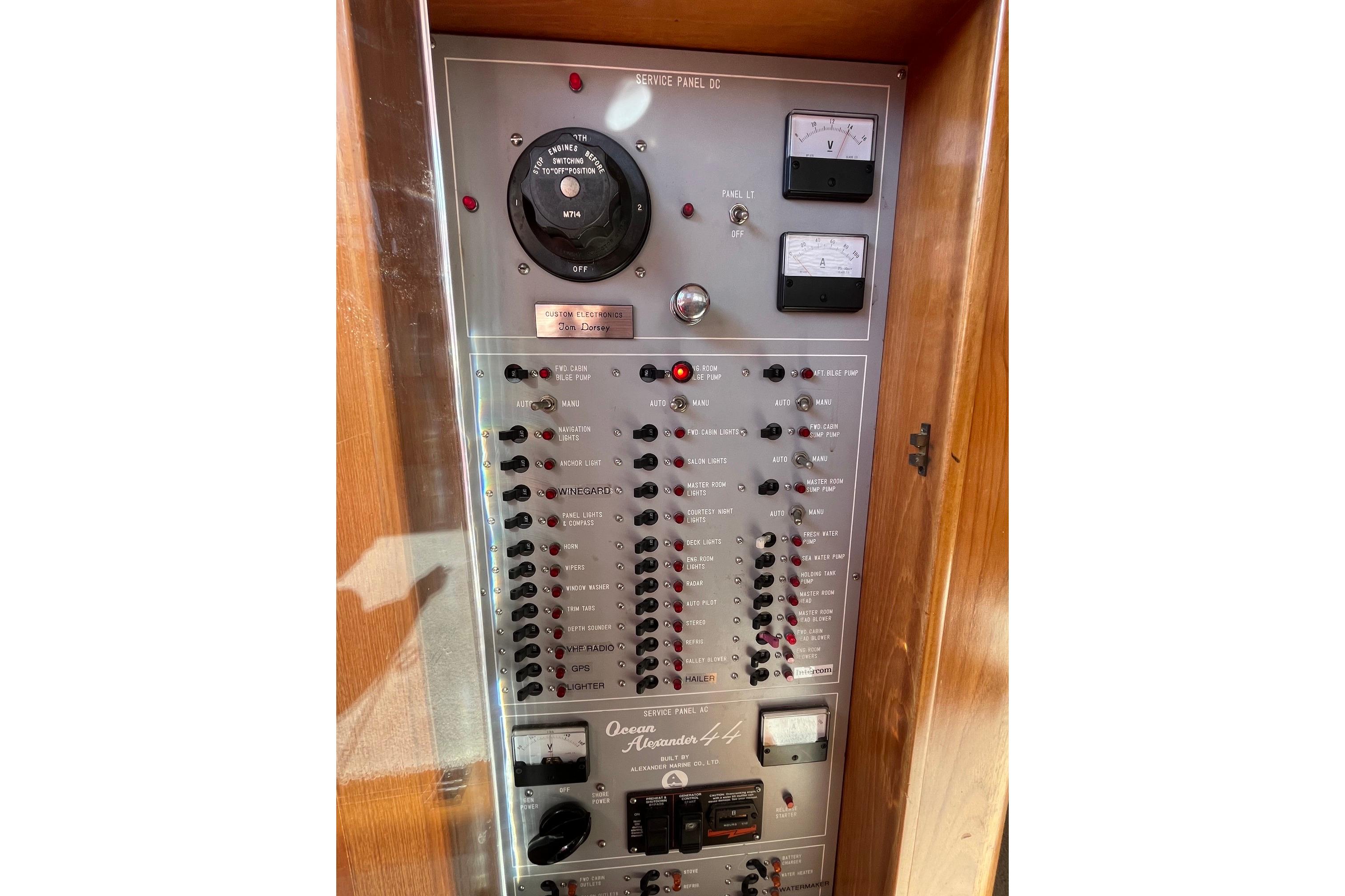 Electrical control panel of 1989 Ocean Alexander 440 Sundeck CPMY yacht.