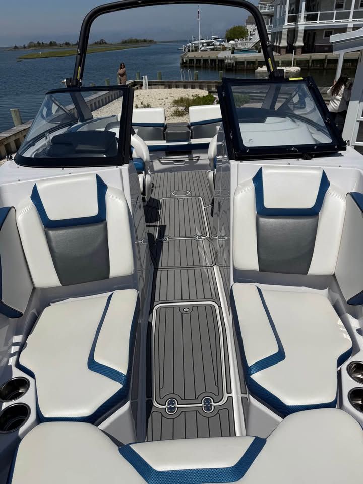 2019 Scarab 255 ID - 6