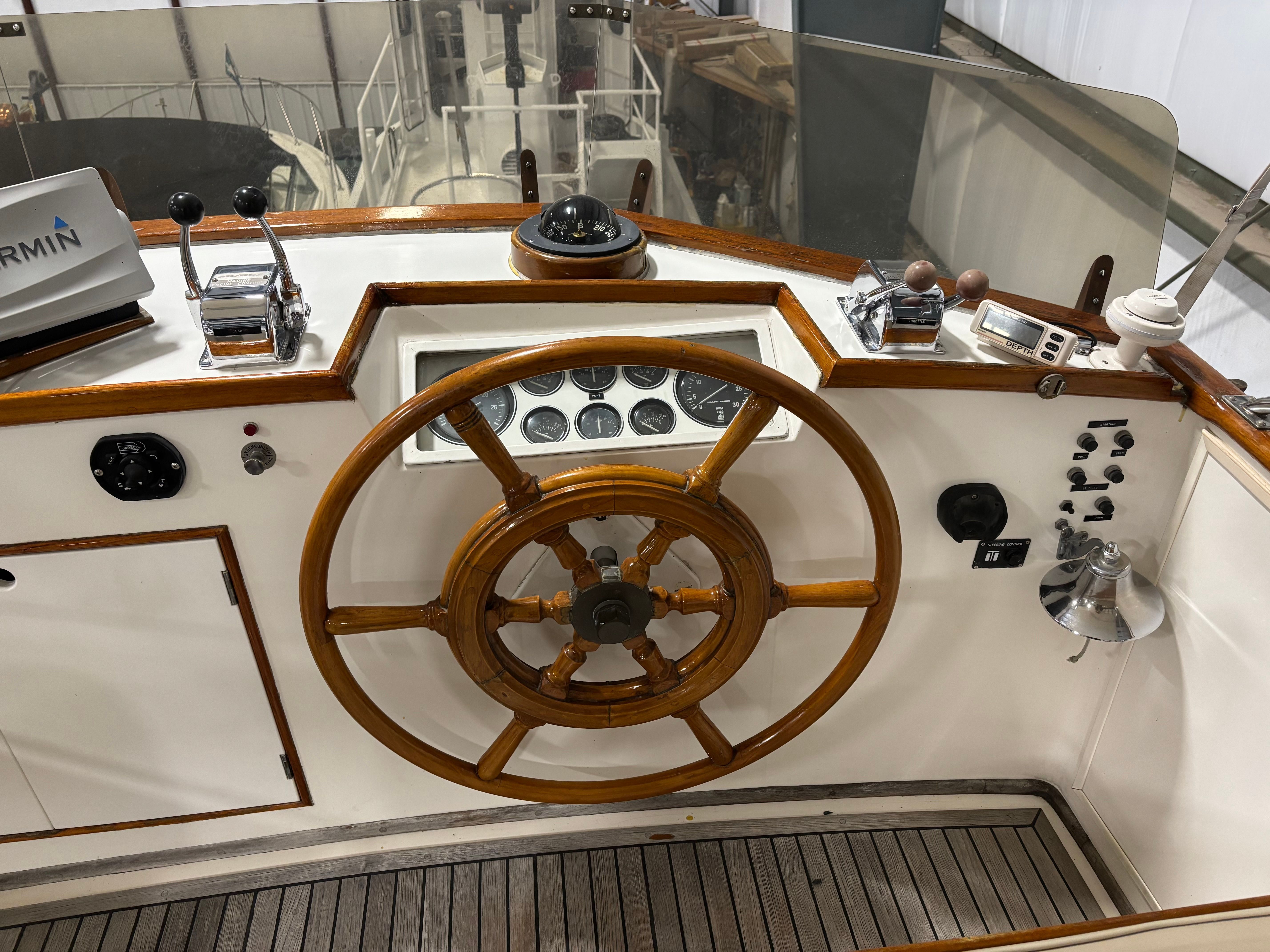 1983 Grand Banks 36 Classic - 35