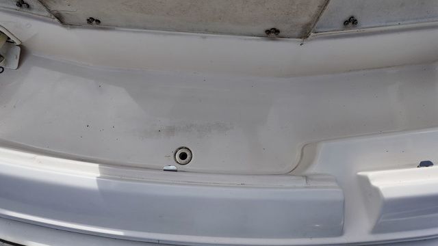2005 Regal 2400 LSR - 12