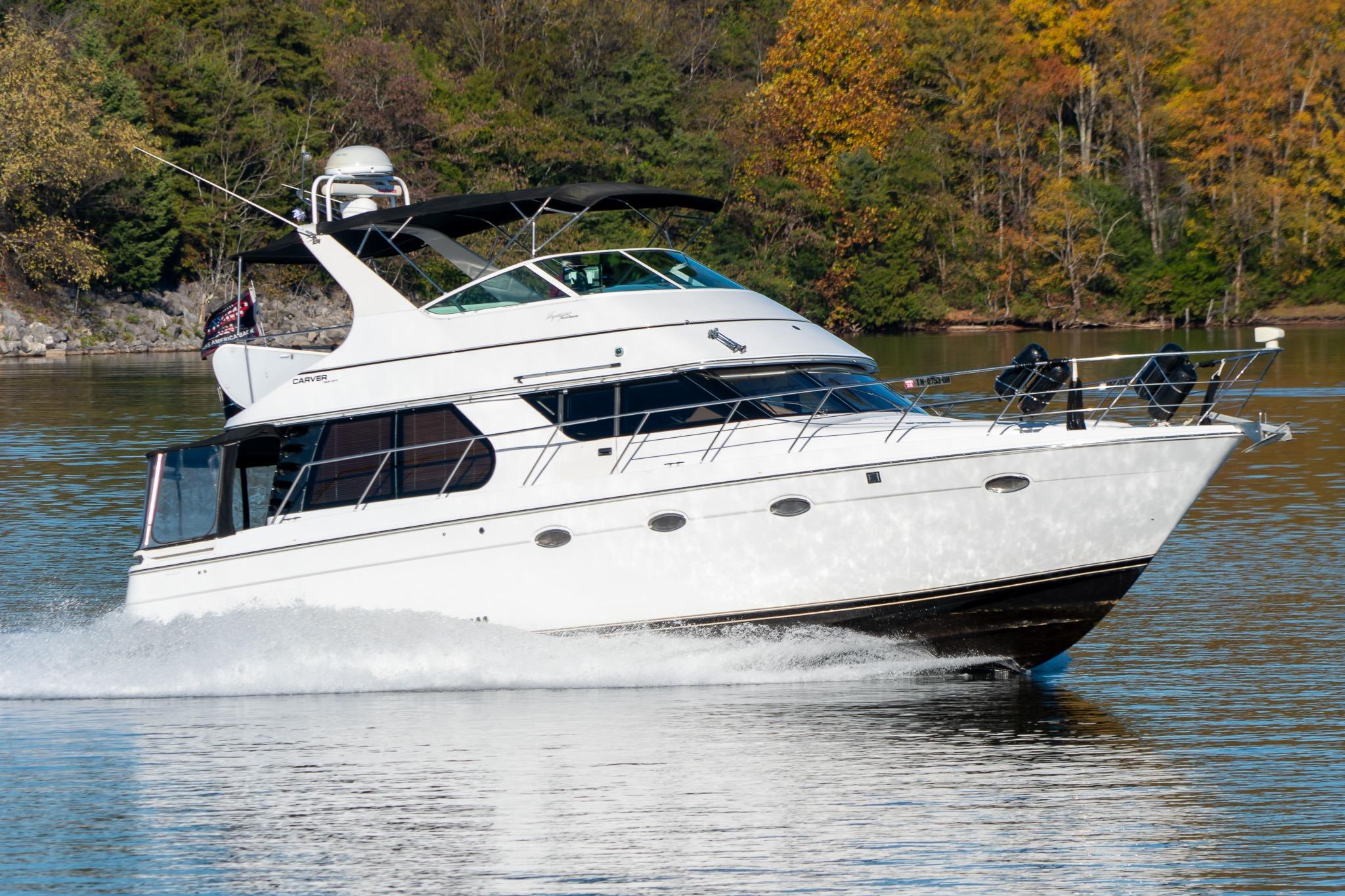 2000 Carver 450 Voyager Pilothouse