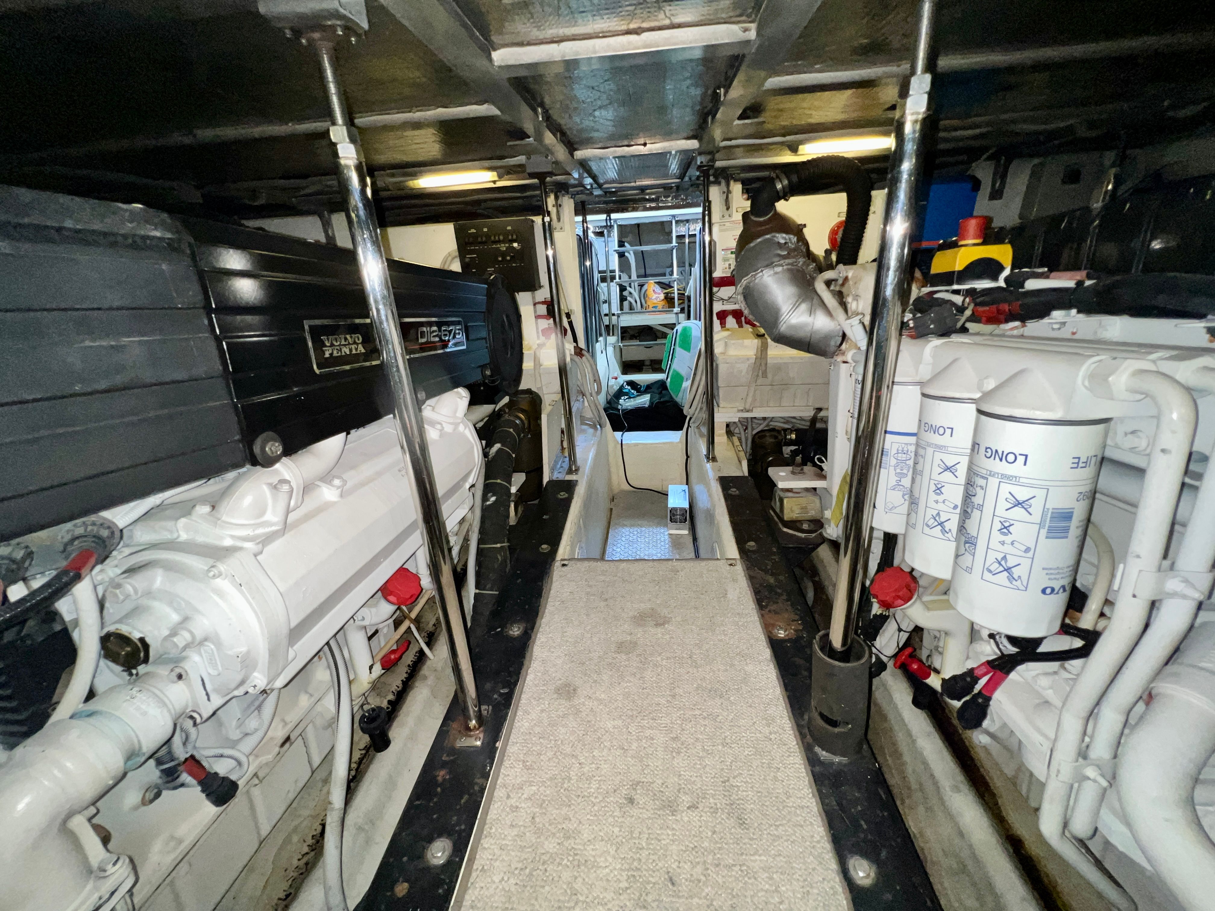 2005 Carver 560 Voyager Sky - 61