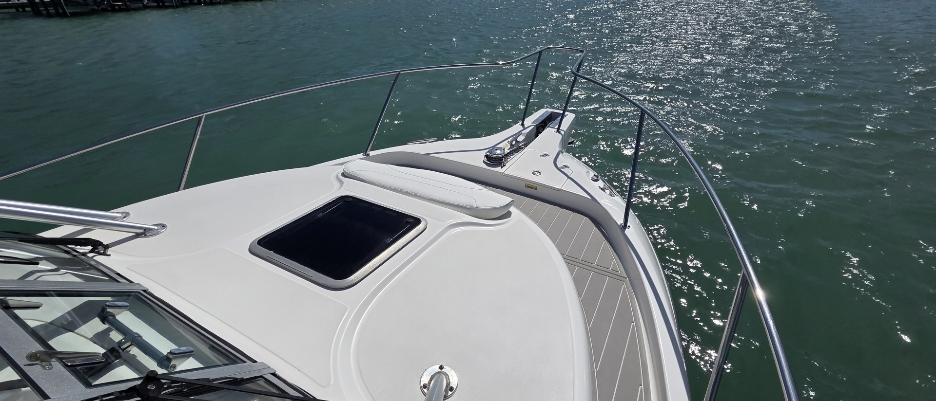 2007 Boston Whaler 305 Conquest - Image 15